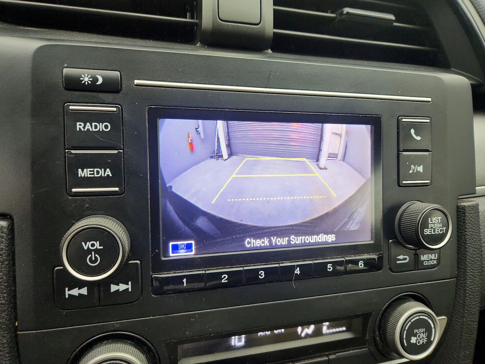 2018 Honda Civic LX - Photo 15