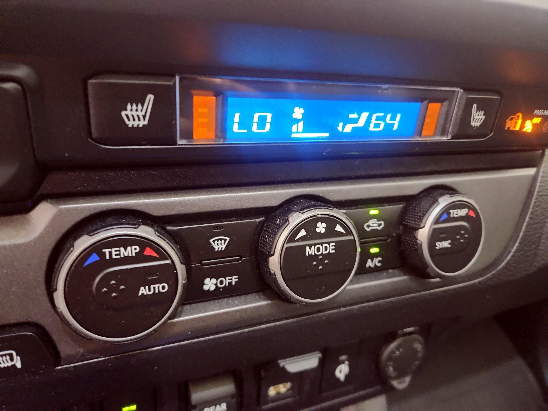 Thumbnail: 2023 Toyota Tacoma - 17