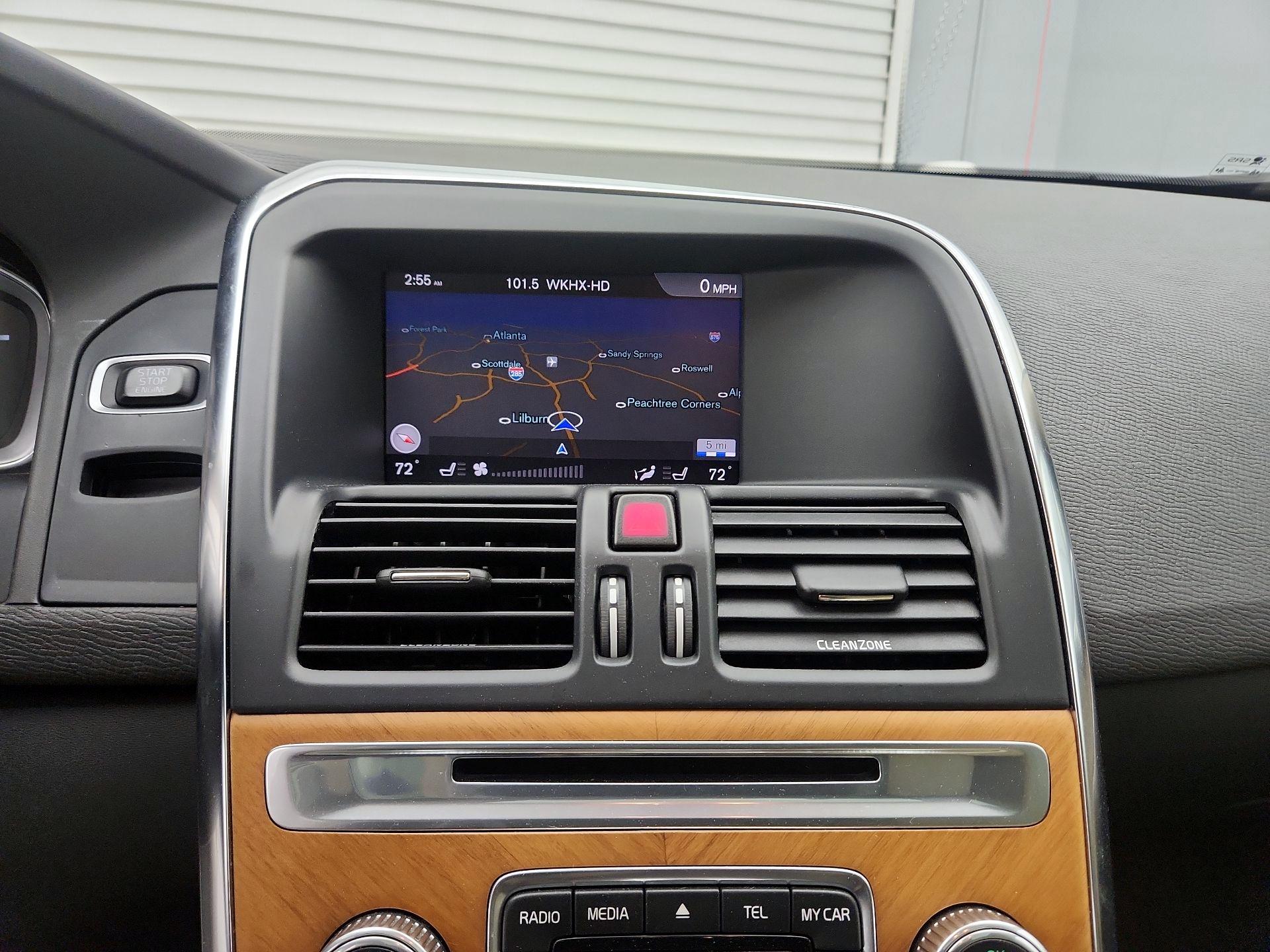 Thumbnail: 2017 Volvo XC60 - 14