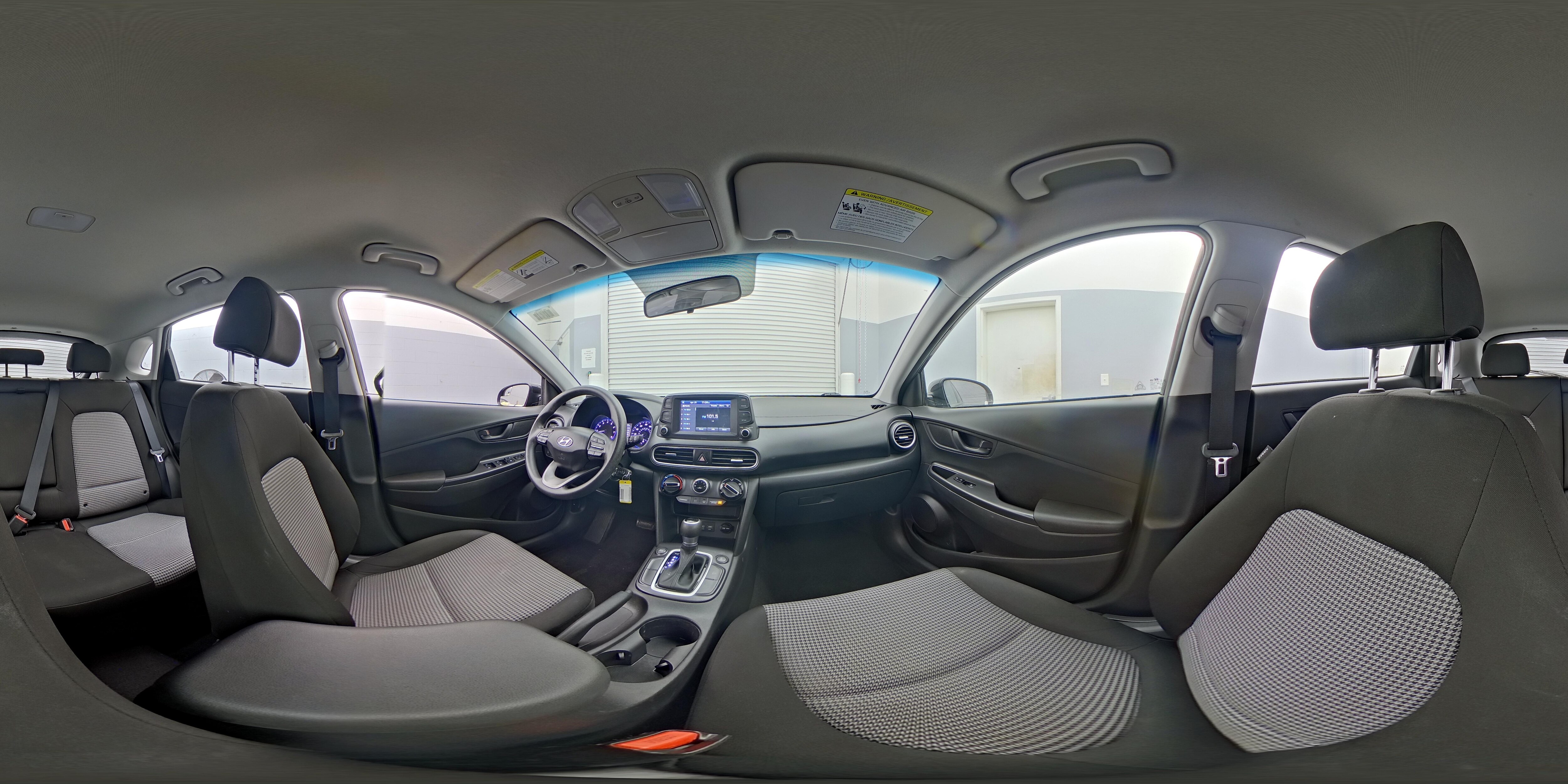 2018 Hyundai Kona SE - Photo 24