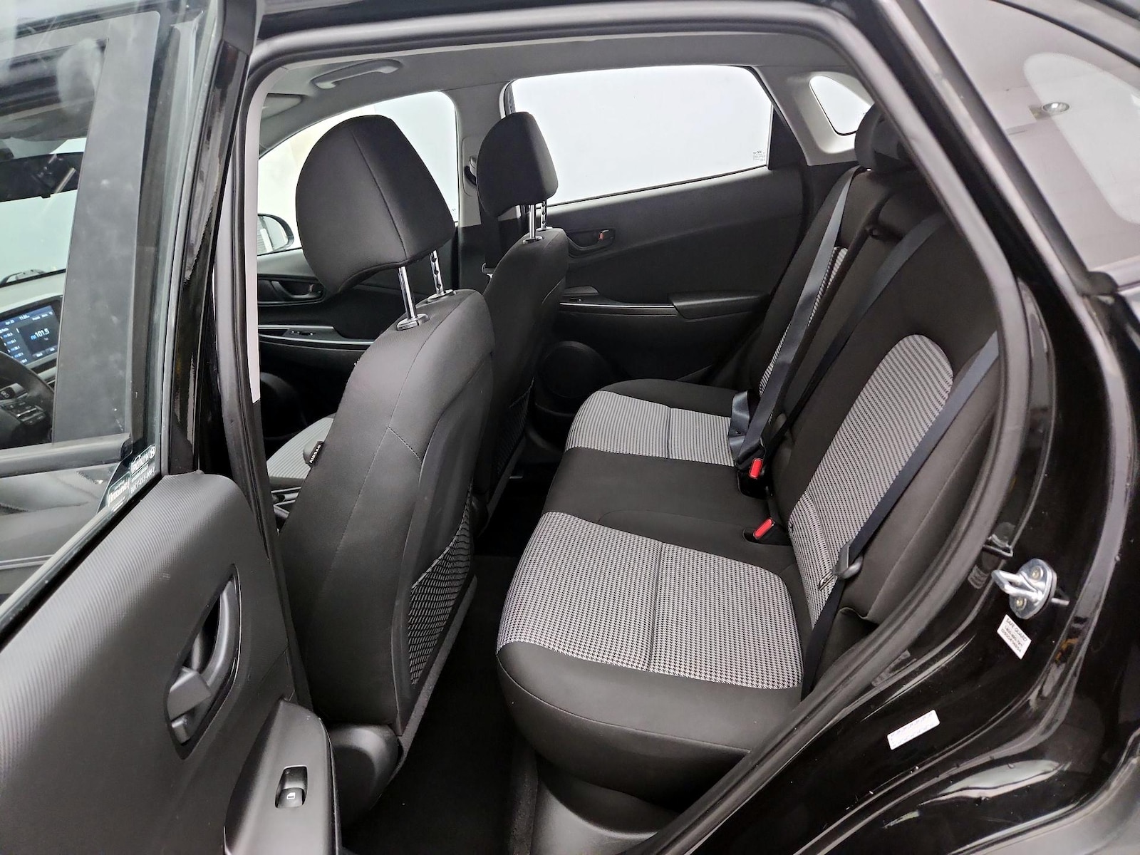 2018 Hyundai Kona SE - Photo 20