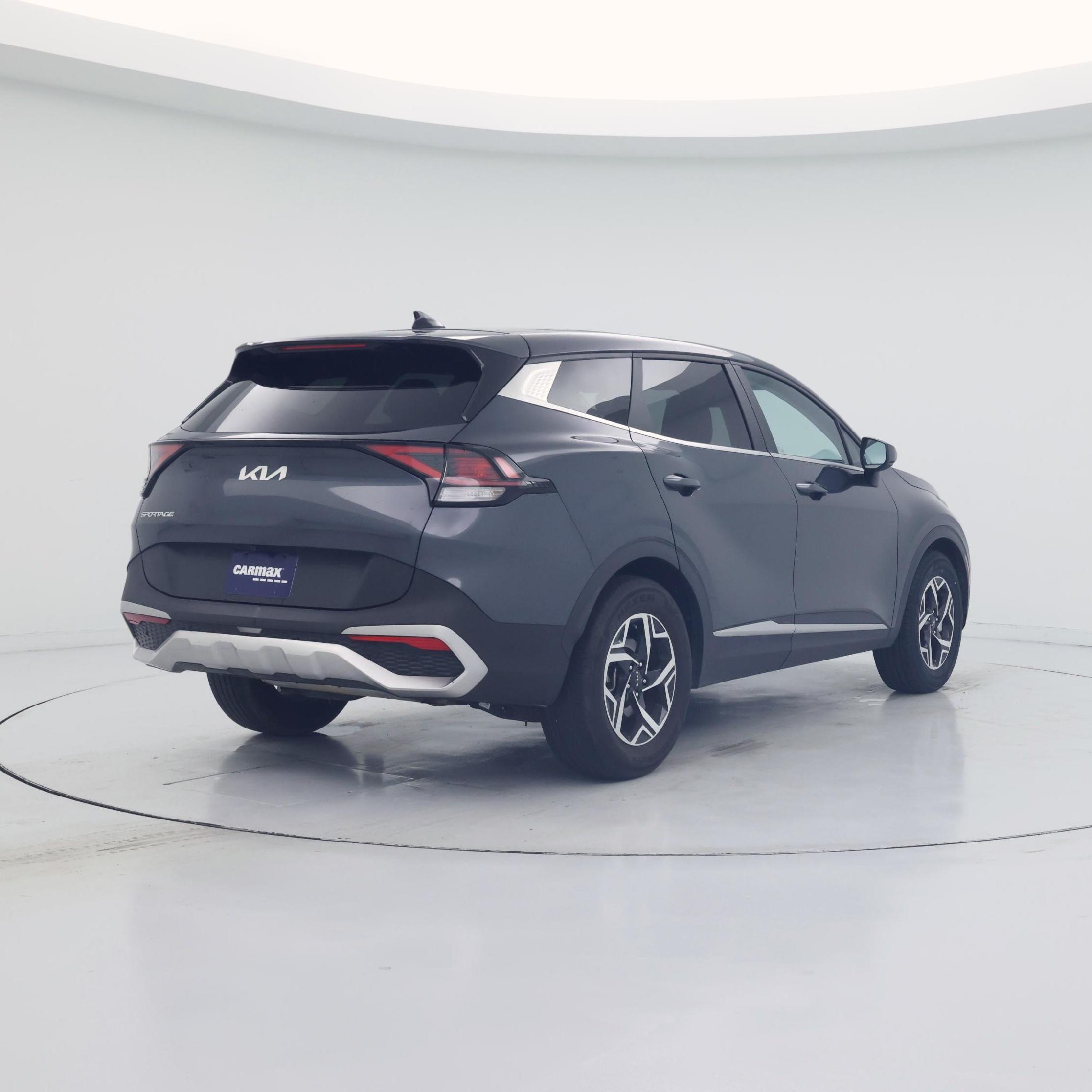 Thumbnail: 2023 Kia Sportage - 8