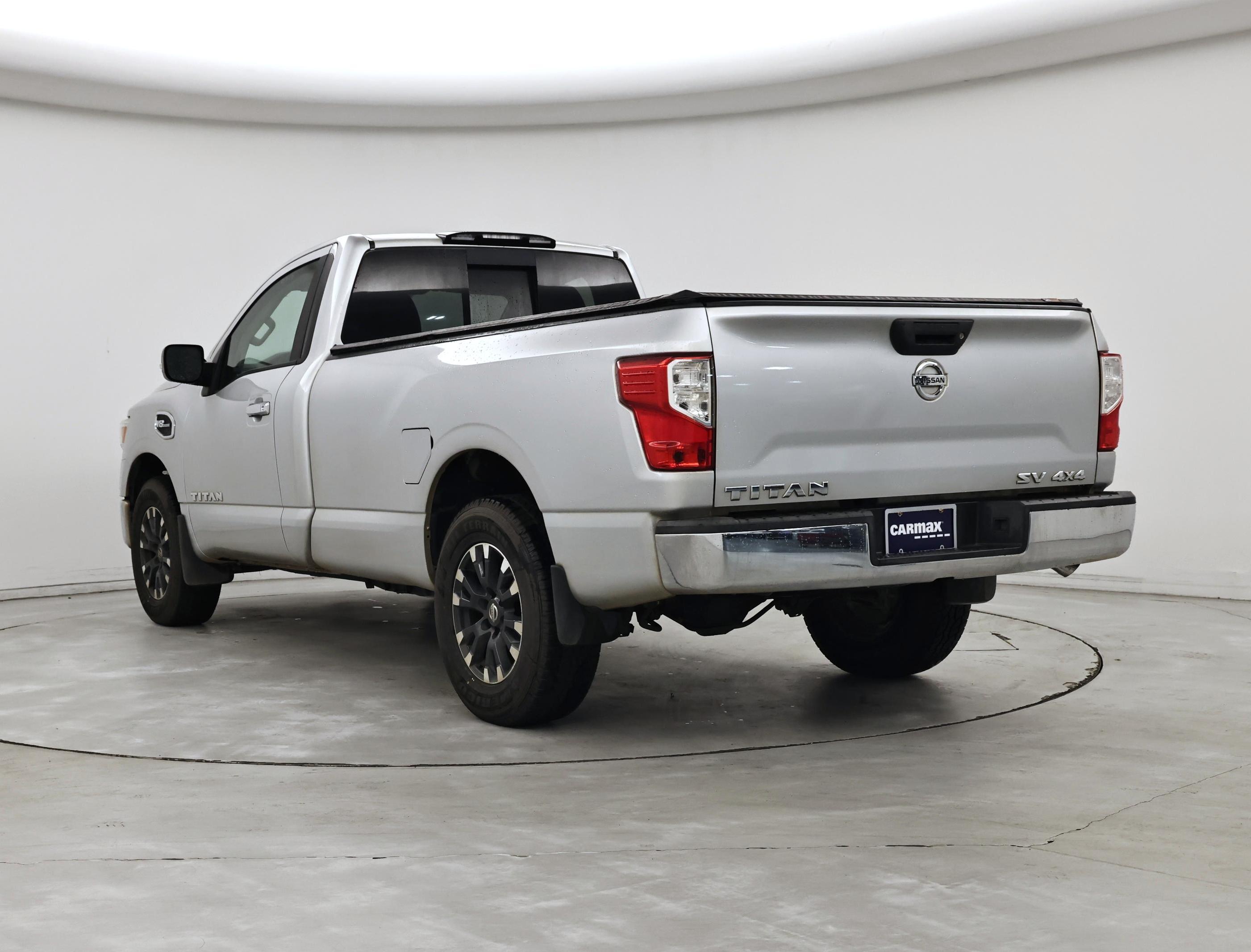 Thumbnail: 2017 Nissan Titan - 2