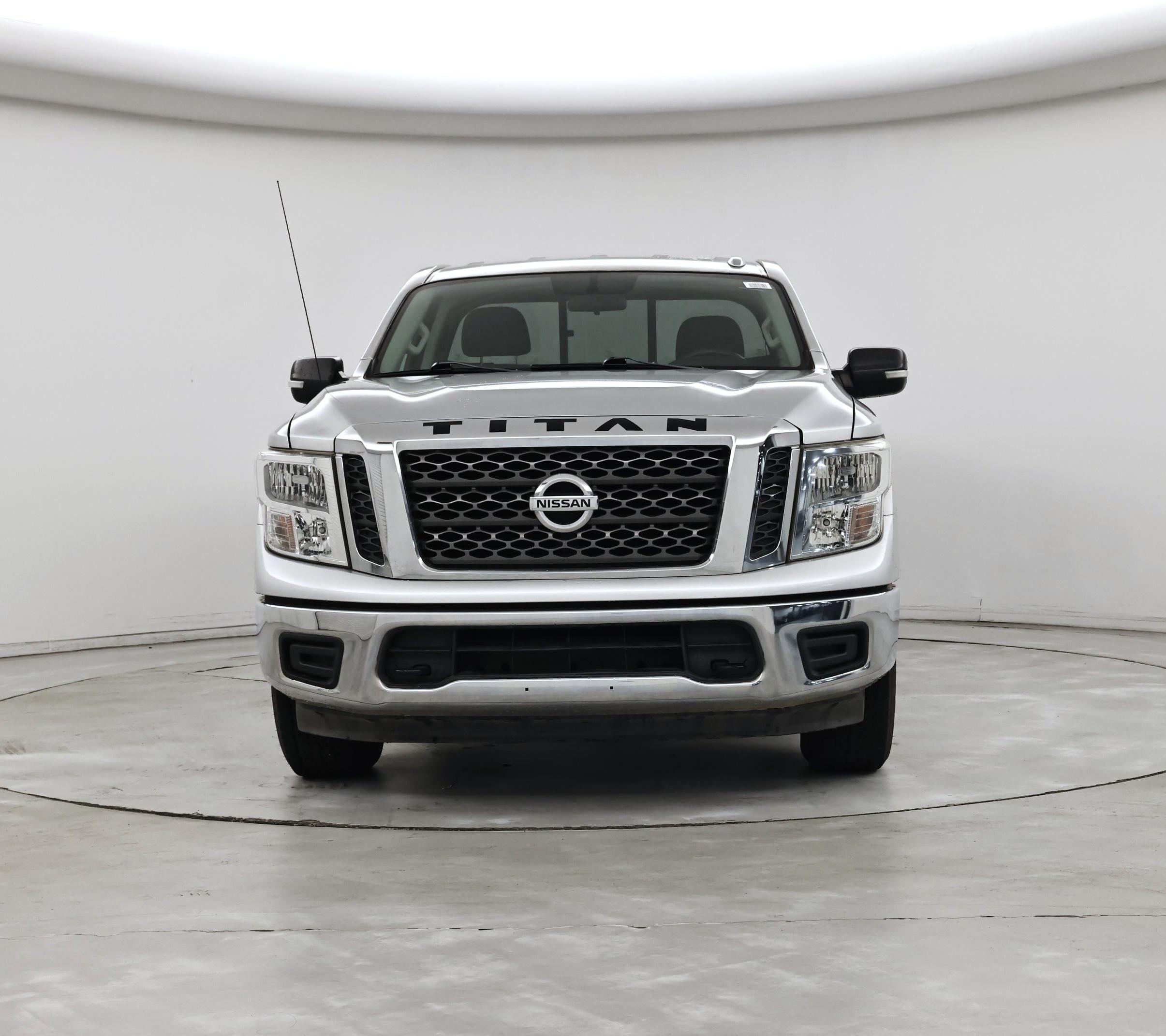 Thumbnail: 2017 Nissan Titan - 5