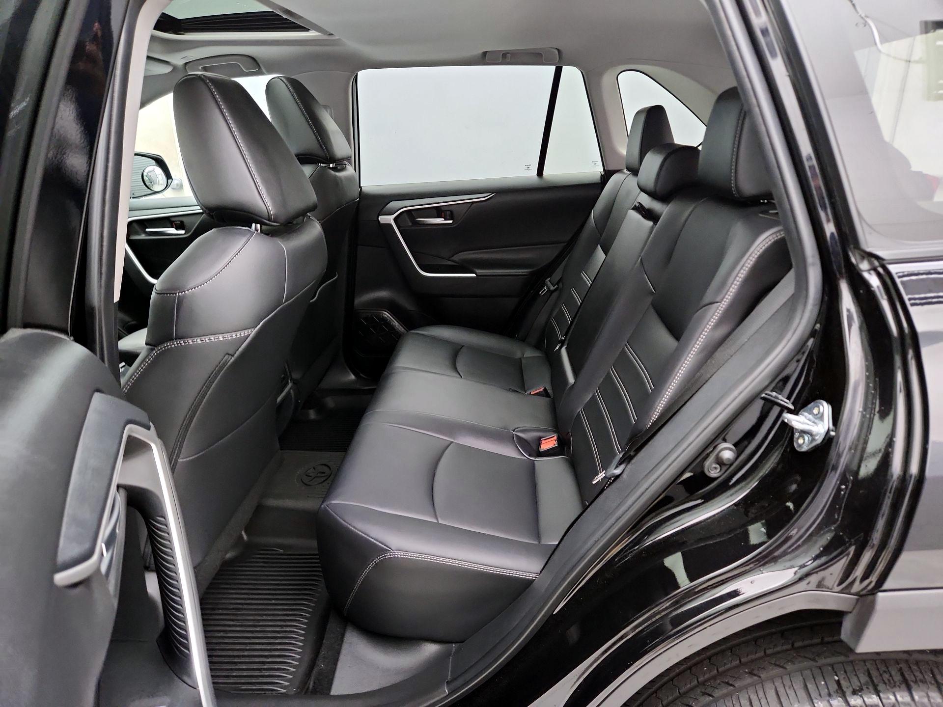 Thumbnail: 2025 Toyota RAV4 - 20