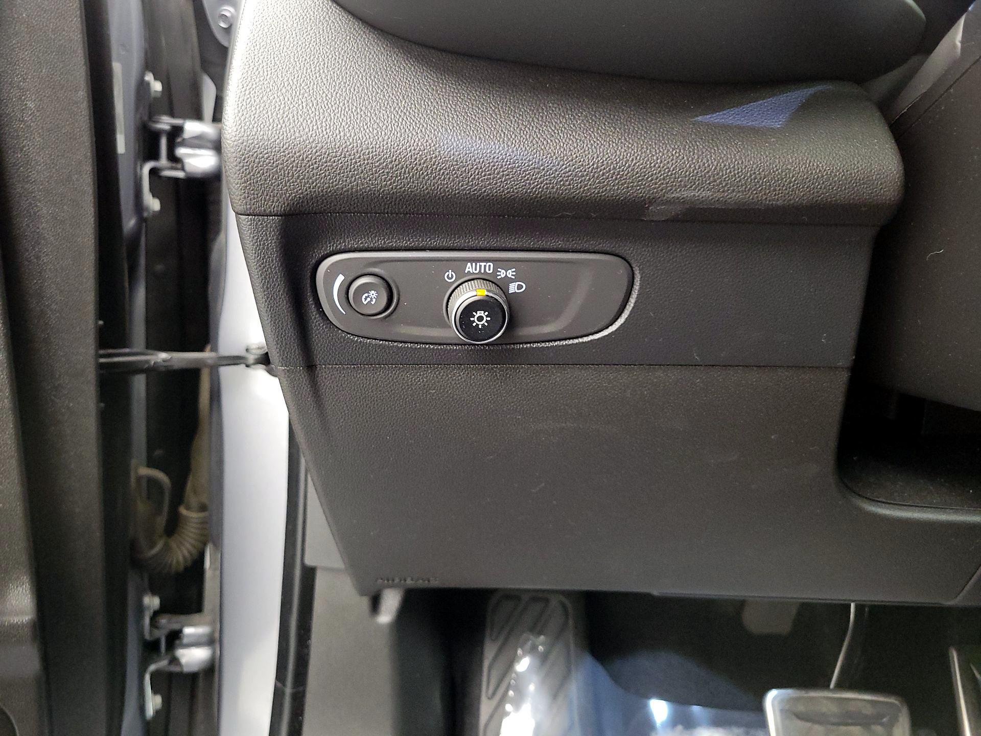 Thumbnail: 2022 Buick Envision - 13