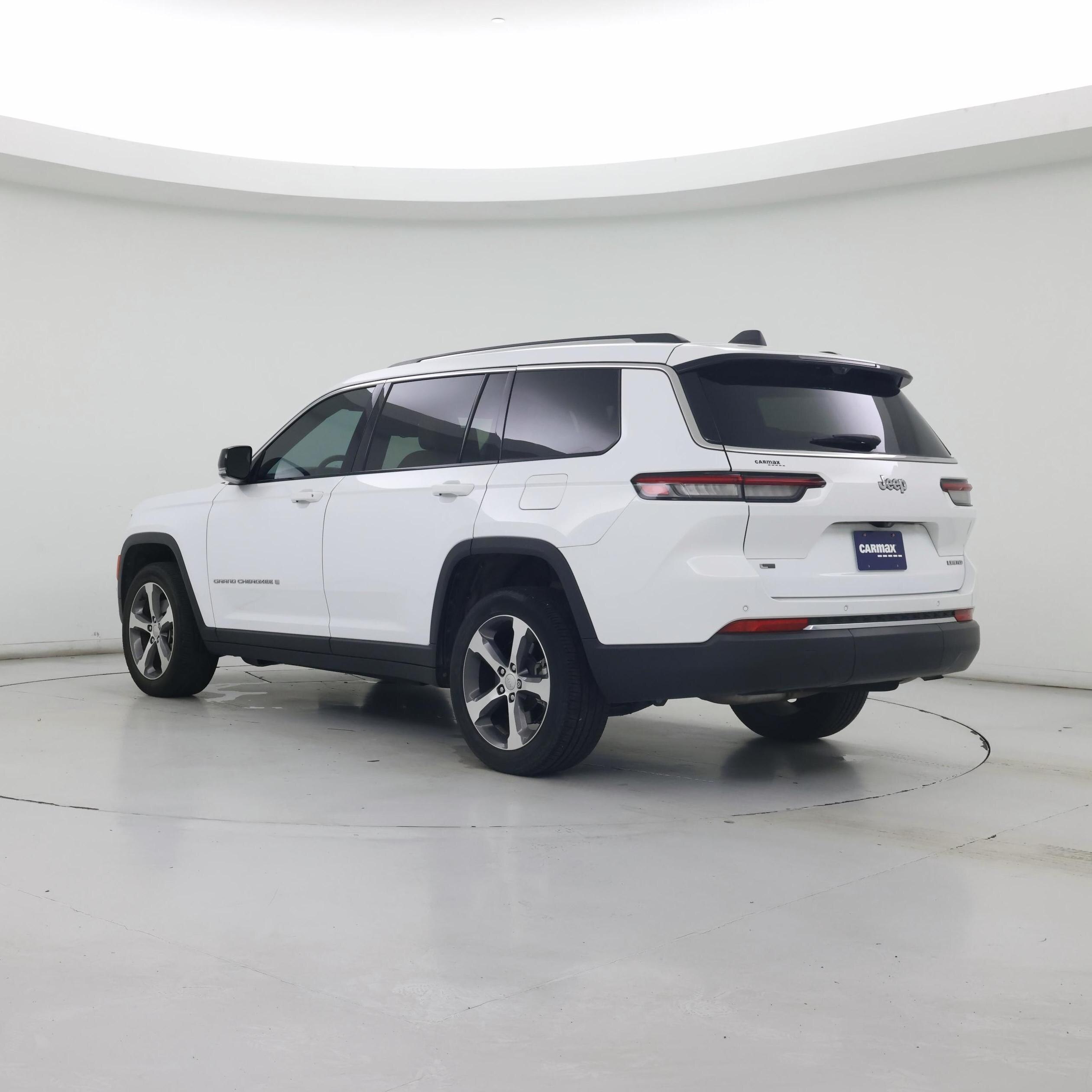 Thumbnail: 2023 Jeep Grand Cherokee L - 2