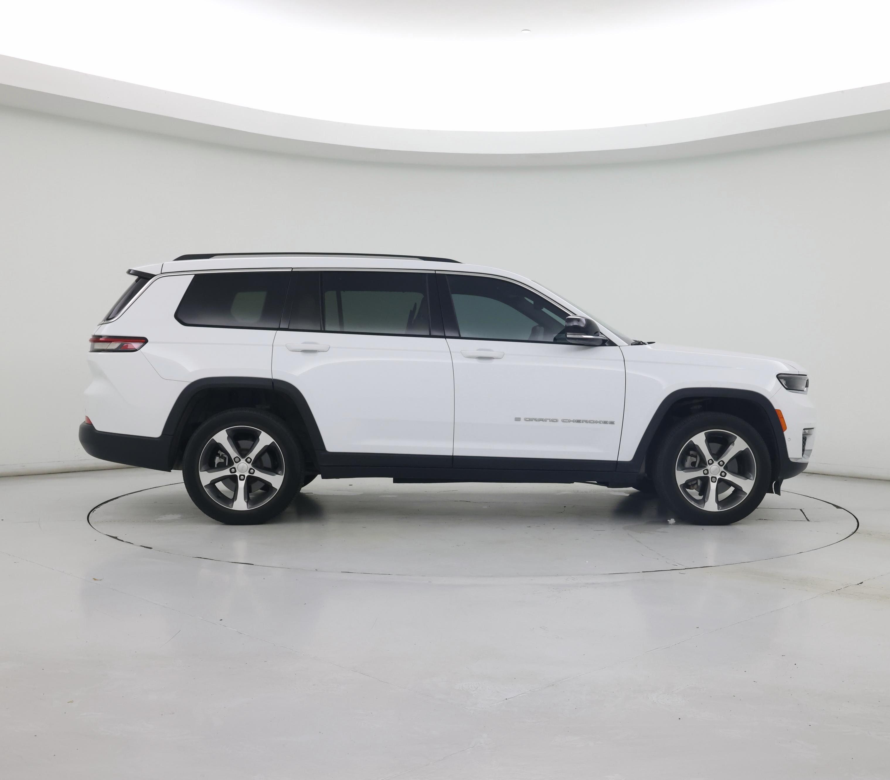 Thumbnail: 2023 Jeep Grand Cherokee L - 7