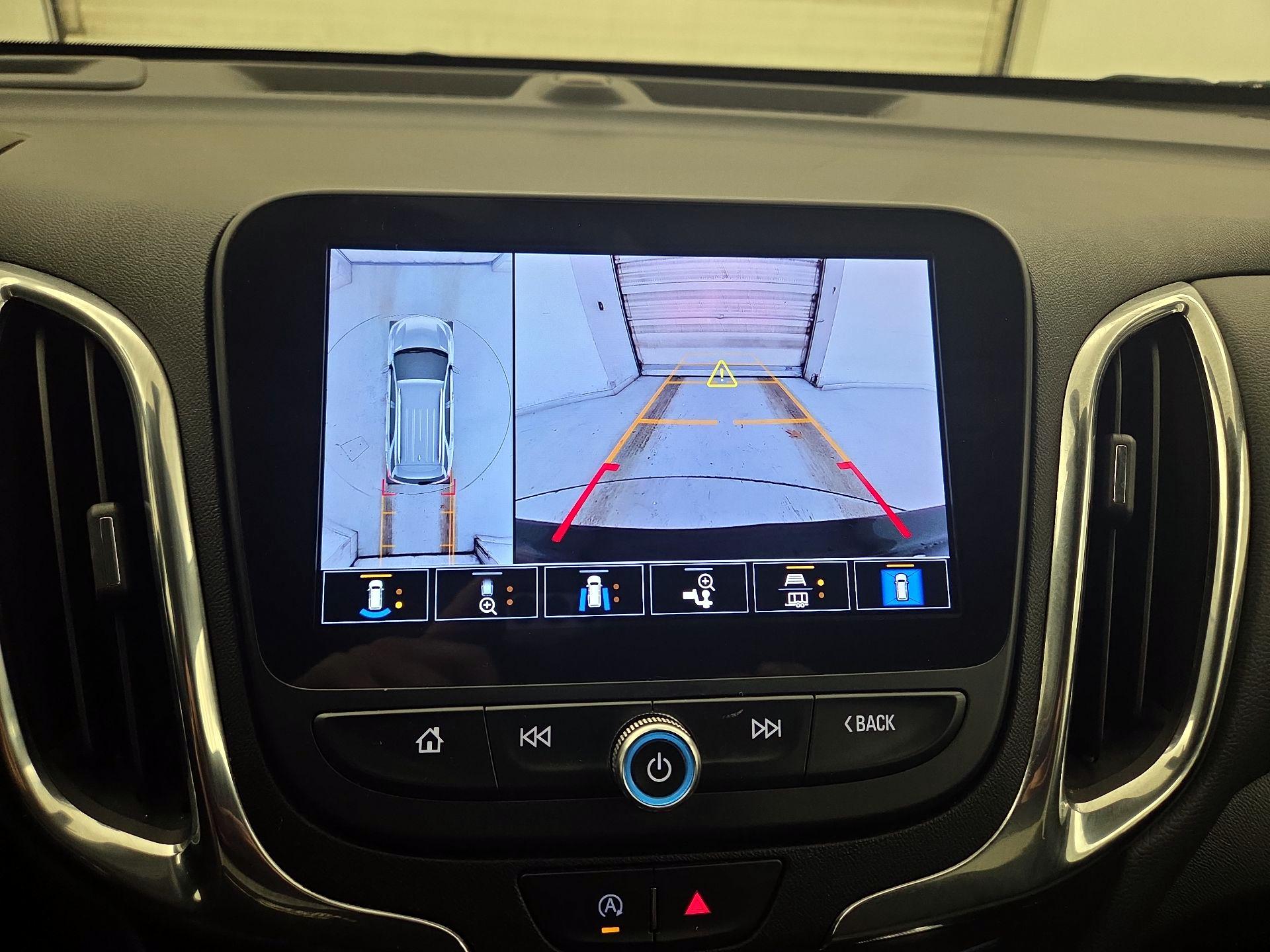 Thumbnail: 2022 Chevrolet Equinox - 15