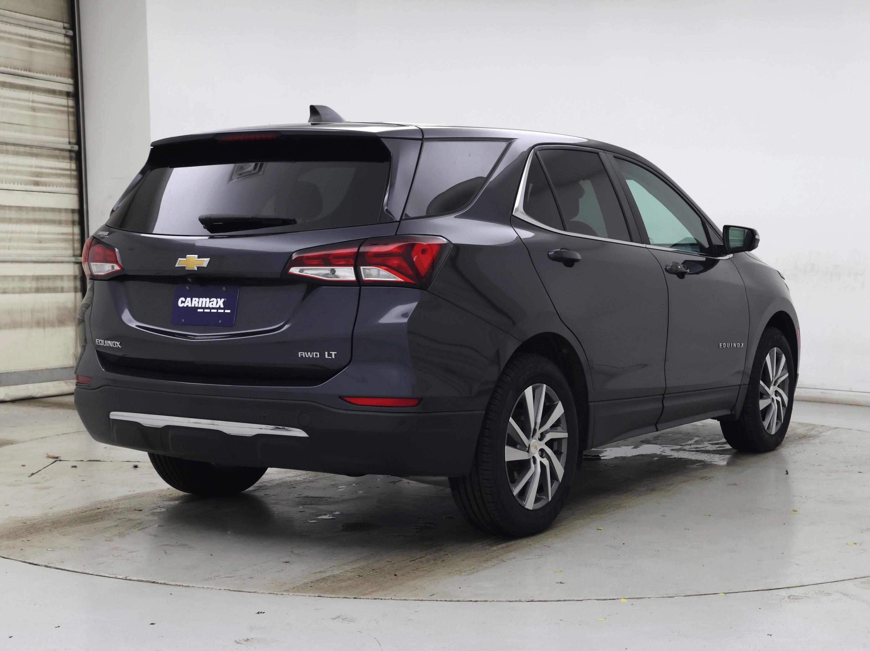 Thumbnail: 2022 Chevrolet Equinox - 8