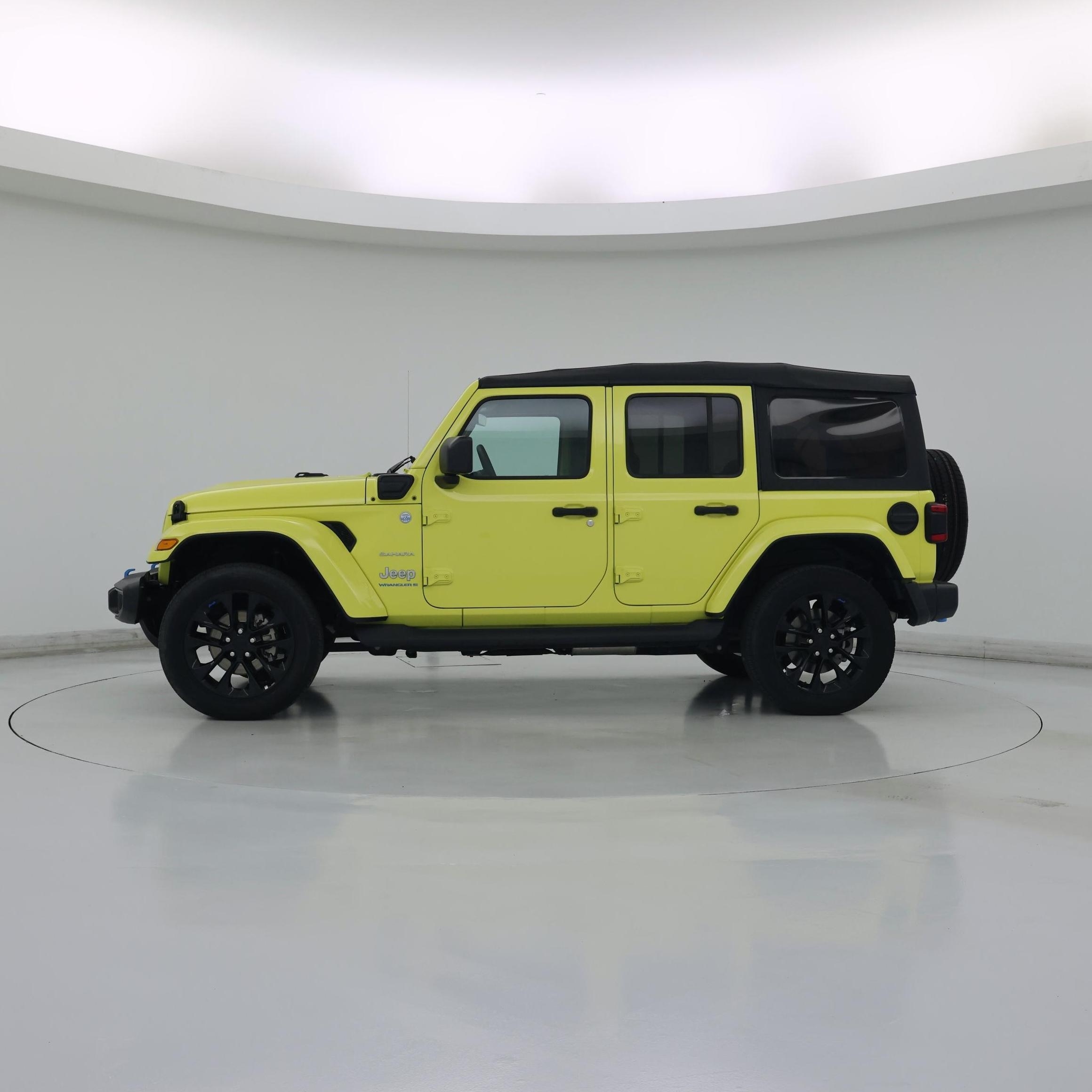 Thumbnail: 2023 Jeep Wrangler - 3