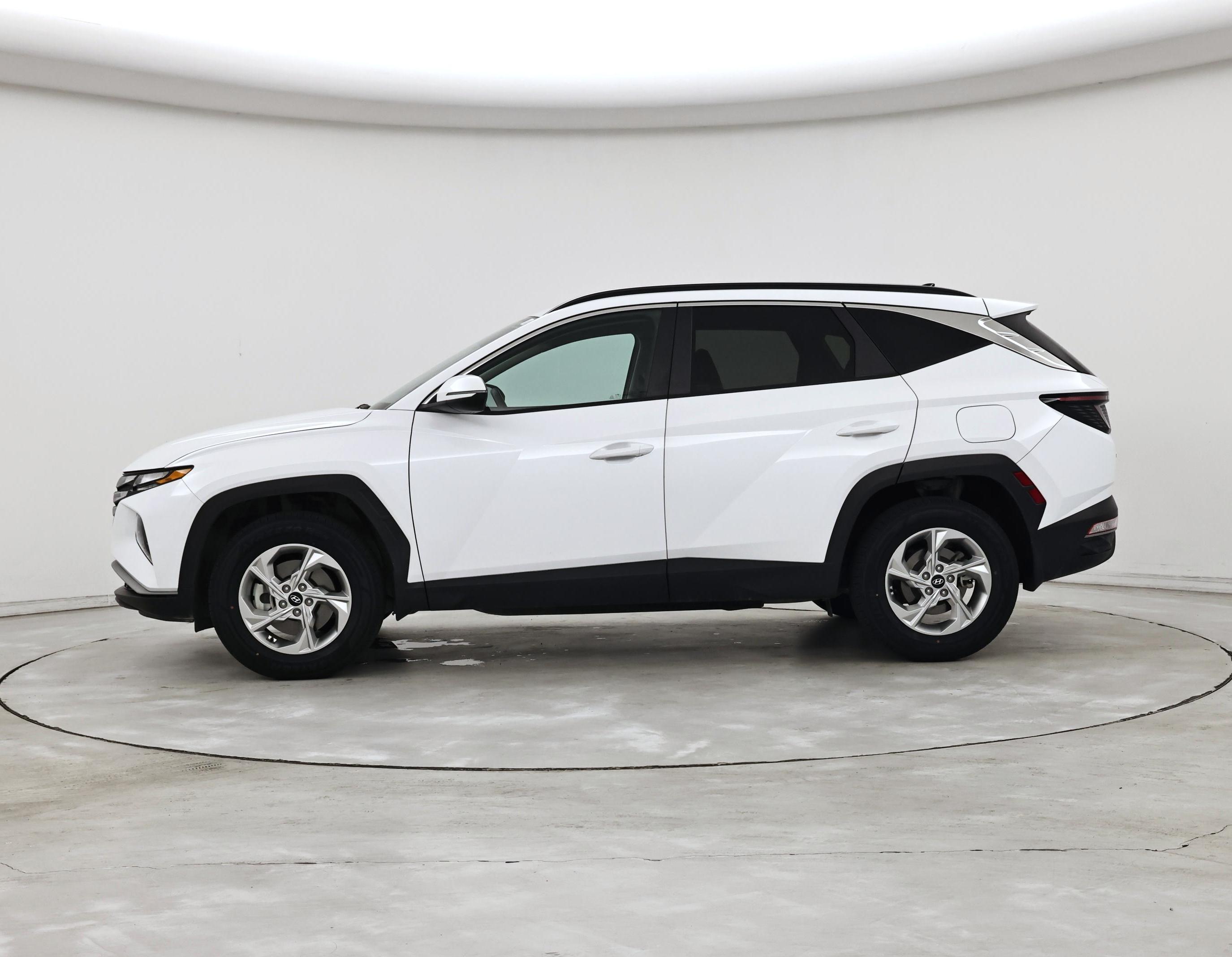Thumbnail: 2023 Hyundai Tucson - 3
