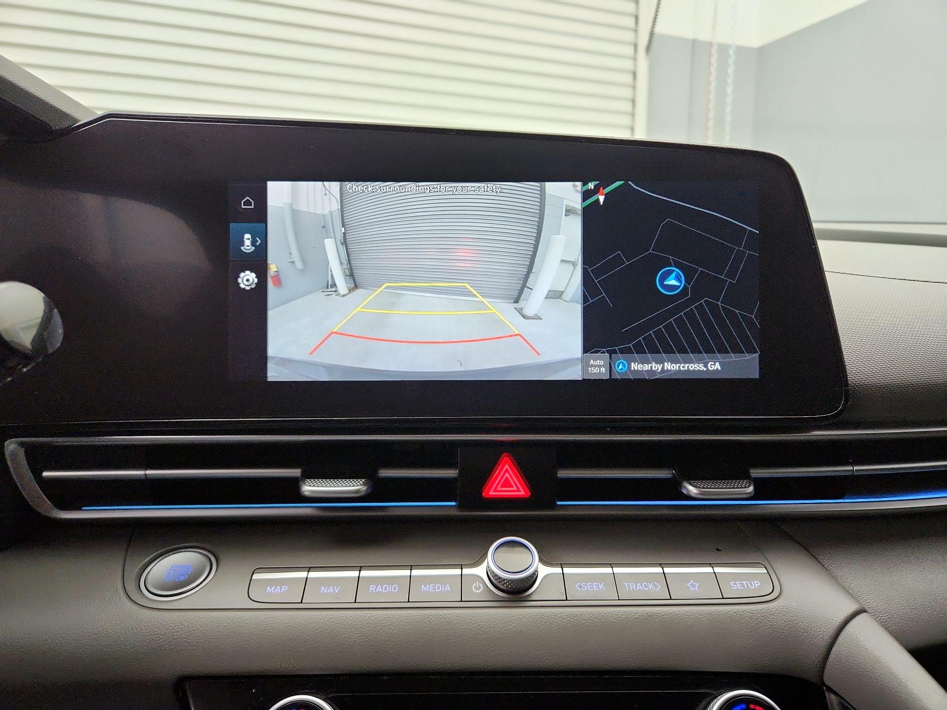 Thumbnail: 2024 Hyundai Elantra - 15