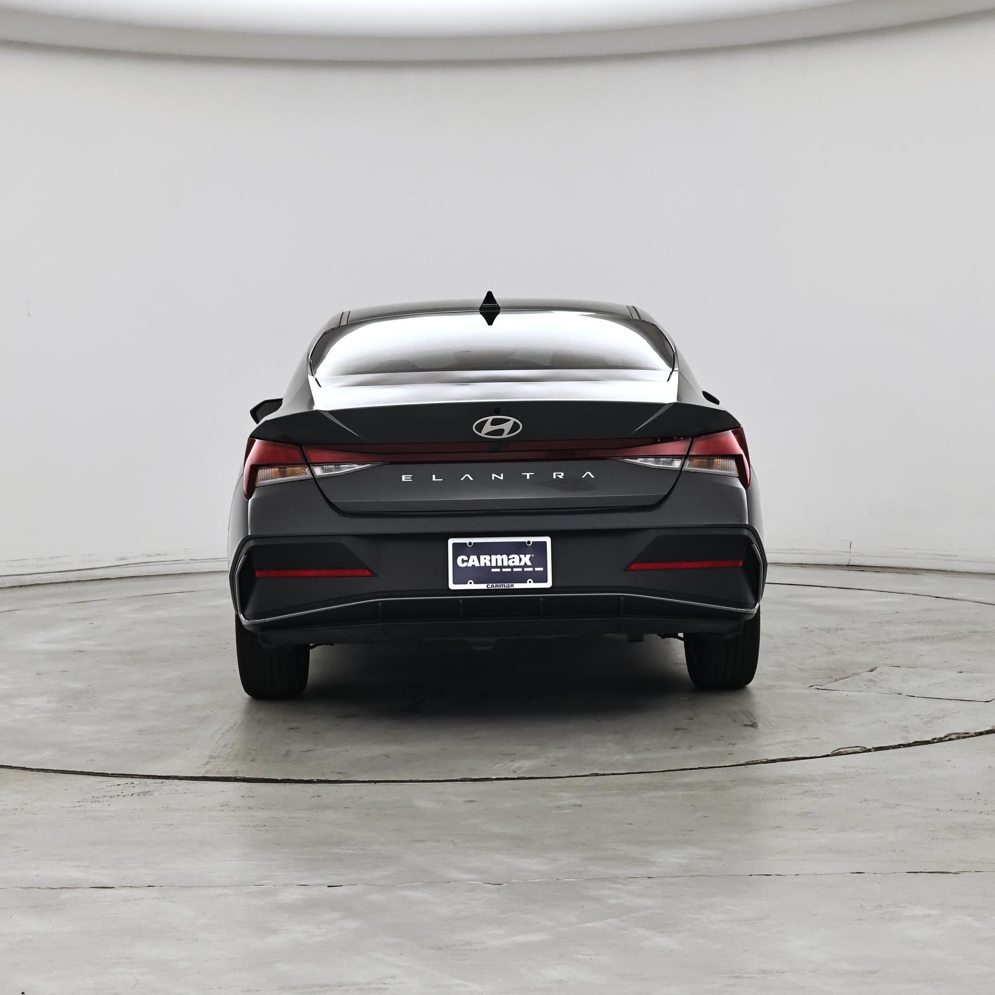 Thumbnail: 2024 Hyundai Elantra - 6