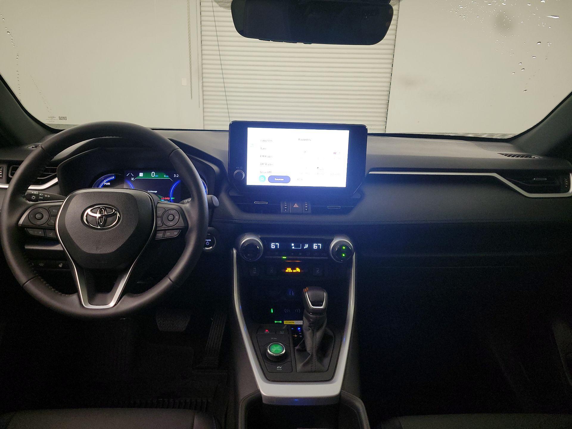 Thumbnail: 2024 Toyota RAV4 - 9
