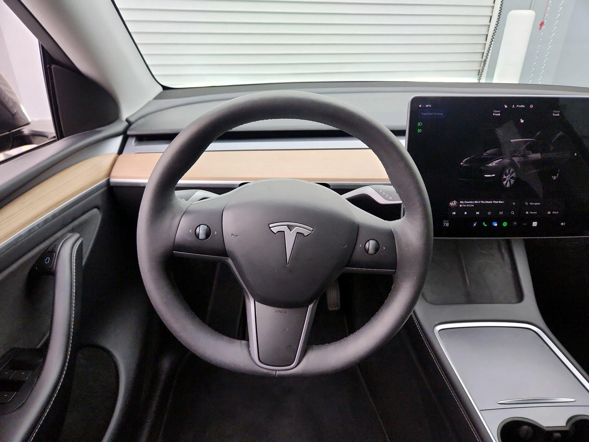 Thumbnail: 2024 Tesla Model Y - 10