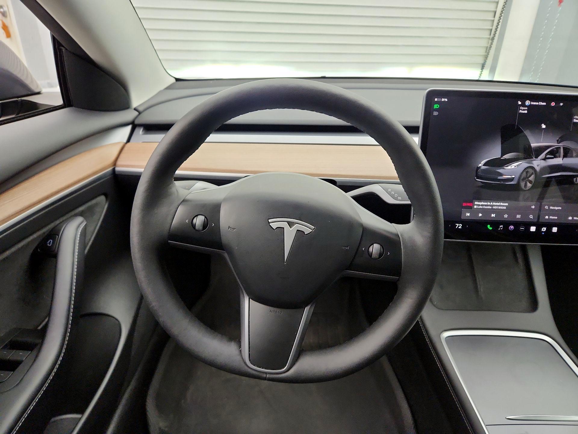 Thumbnail: 2023 Tesla Model 3 - 10
