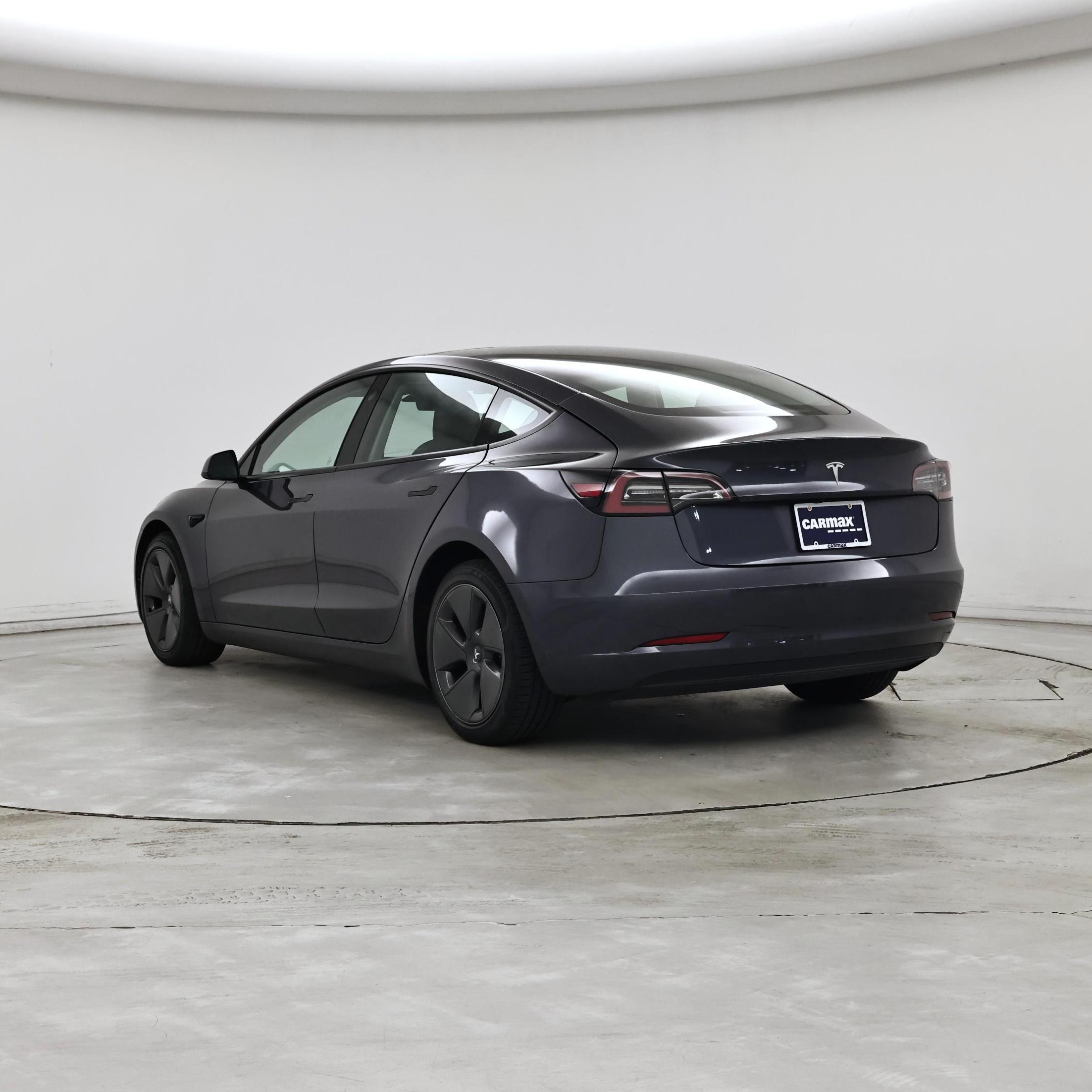 Thumbnail: 2023 Tesla Model 3 - 2