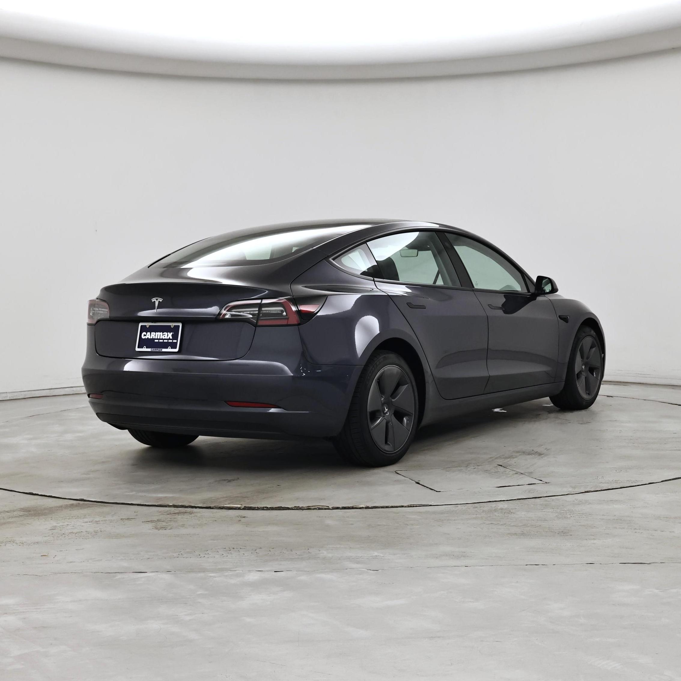 Thumbnail: 2023 Tesla Model 3 - 8