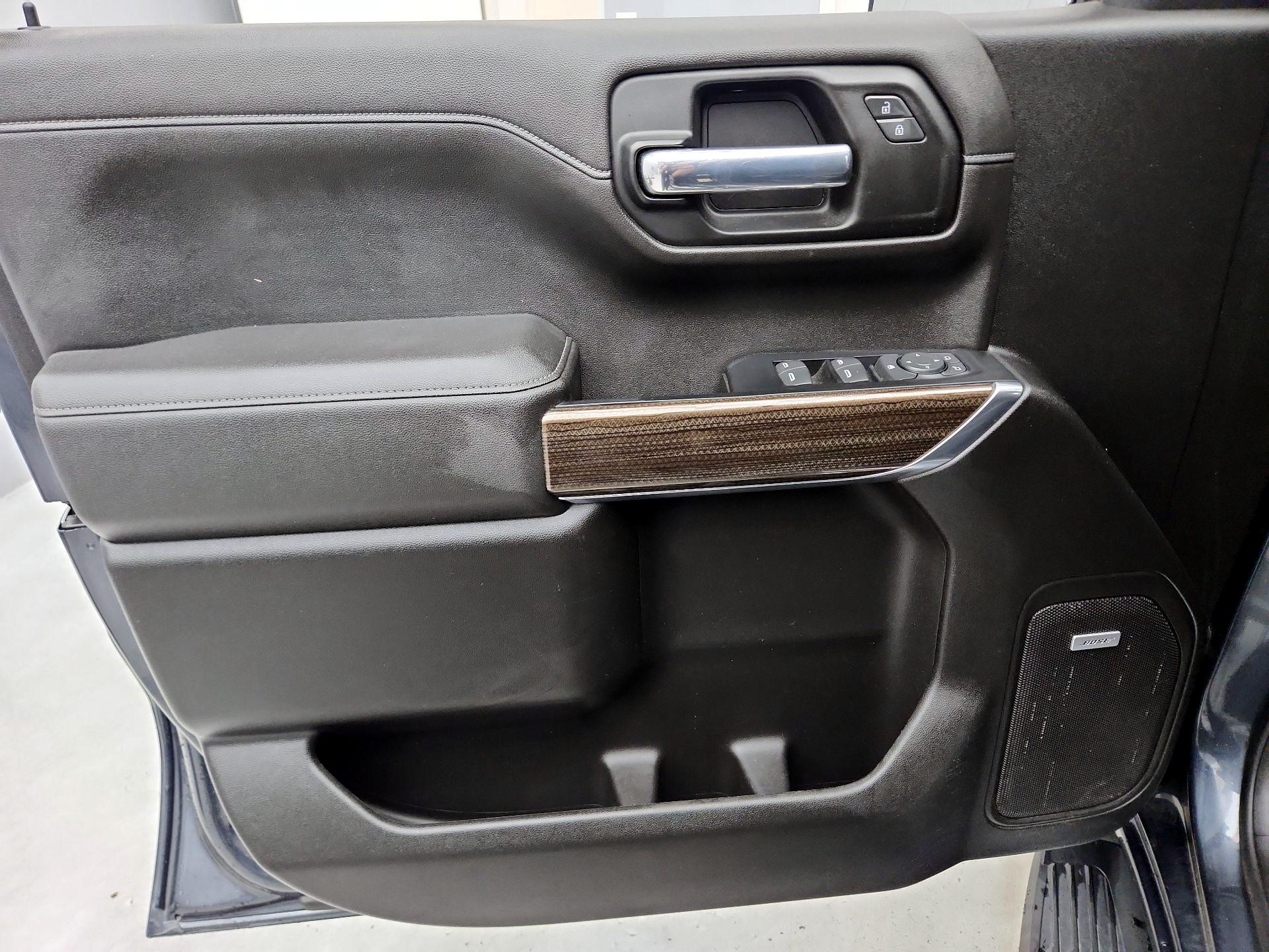 Thumbnail: 2022 Chevrolet Silverado 1500 - 12