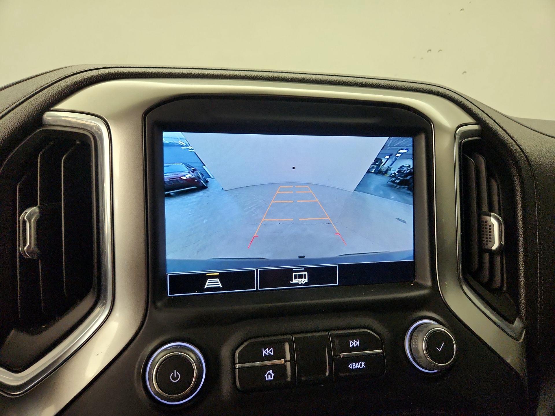 Thumbnail: 2022 Chevrolet Silverado 1500 - 14