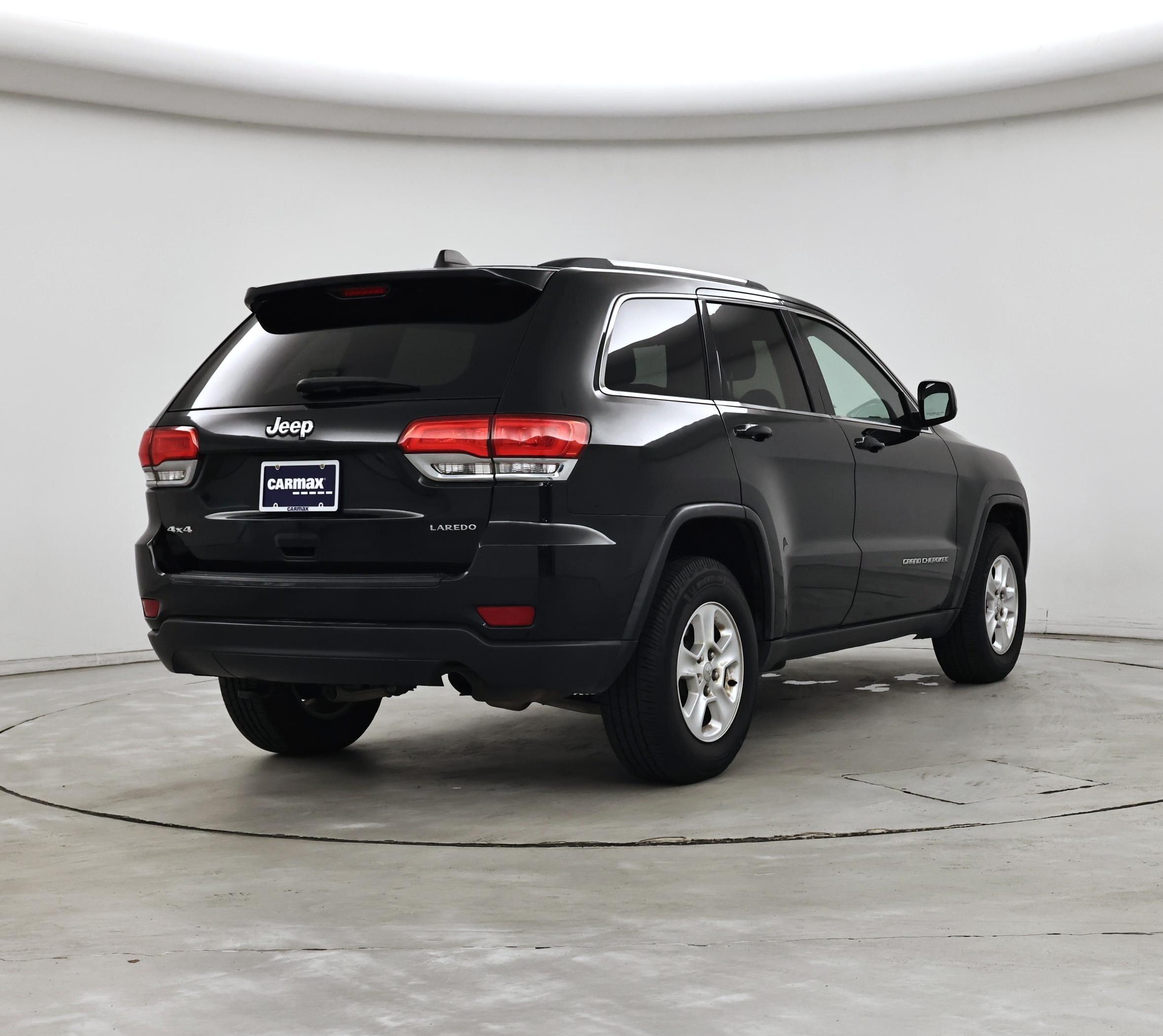 Thumbnail: 2014 Jeep Grand Cherokee - 8