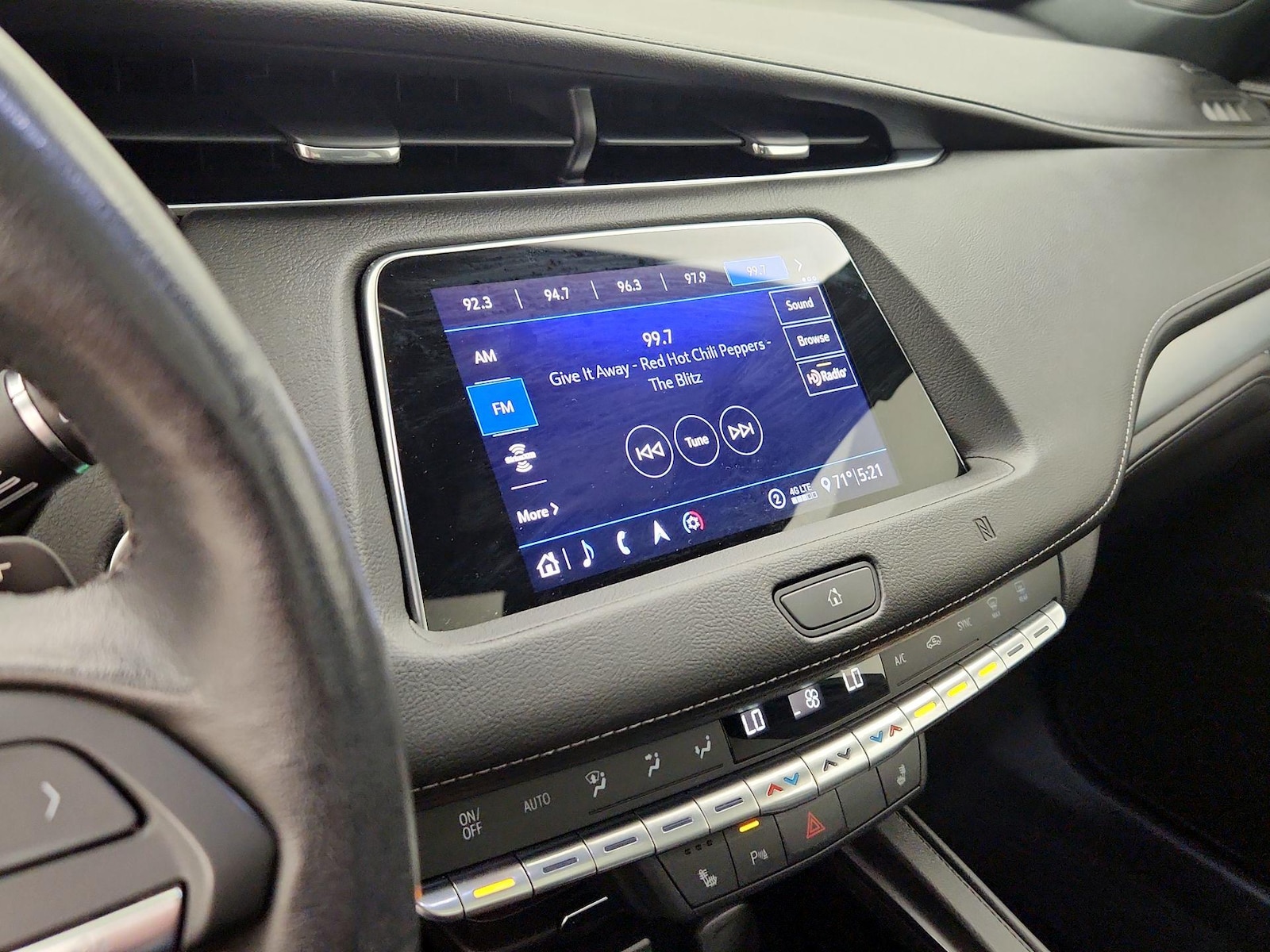 2020 Cadillac XT4 Premium Luxury - Photo 17