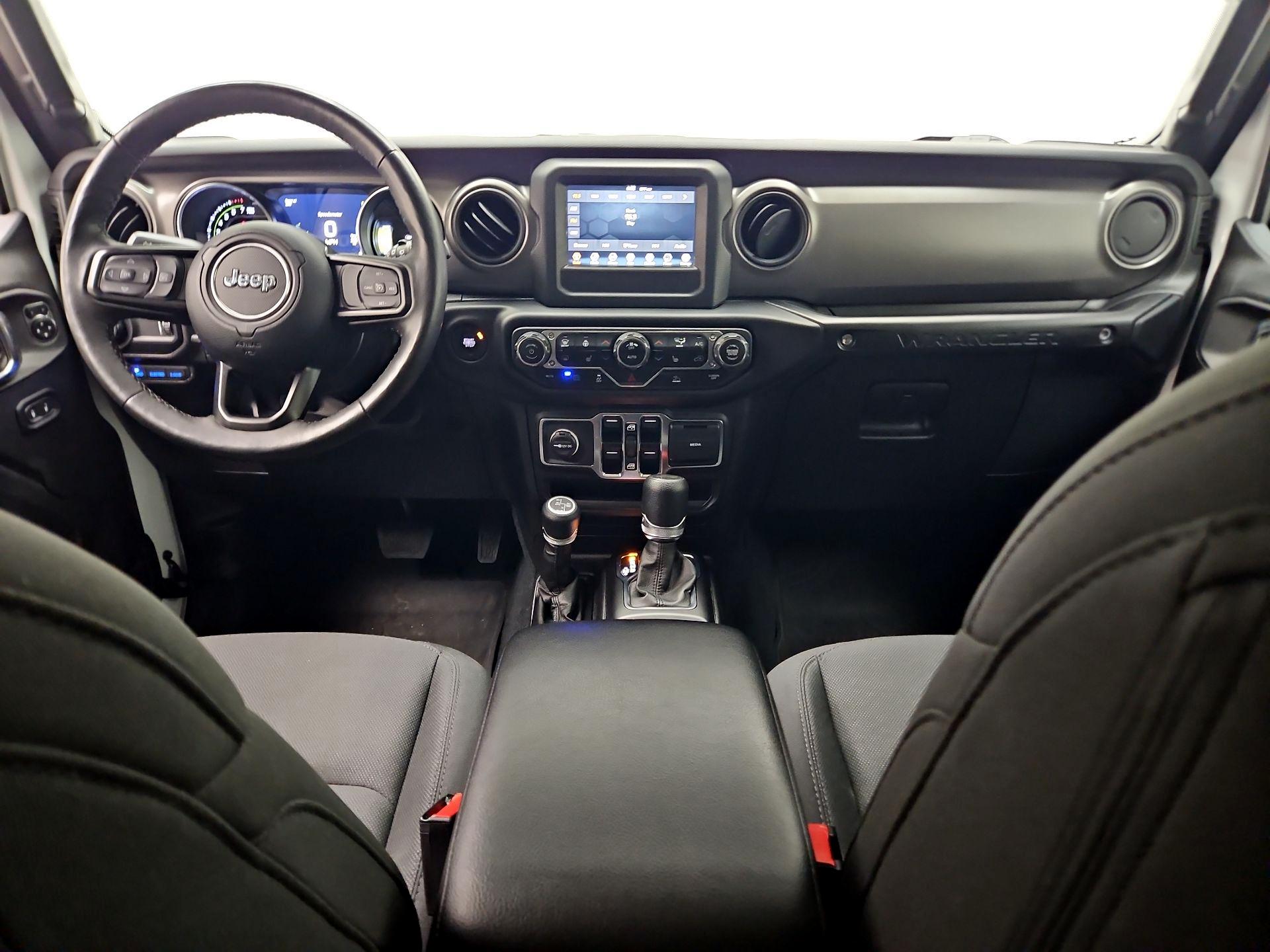 Thumbnail: 2023 Jeep Wrangler - 9