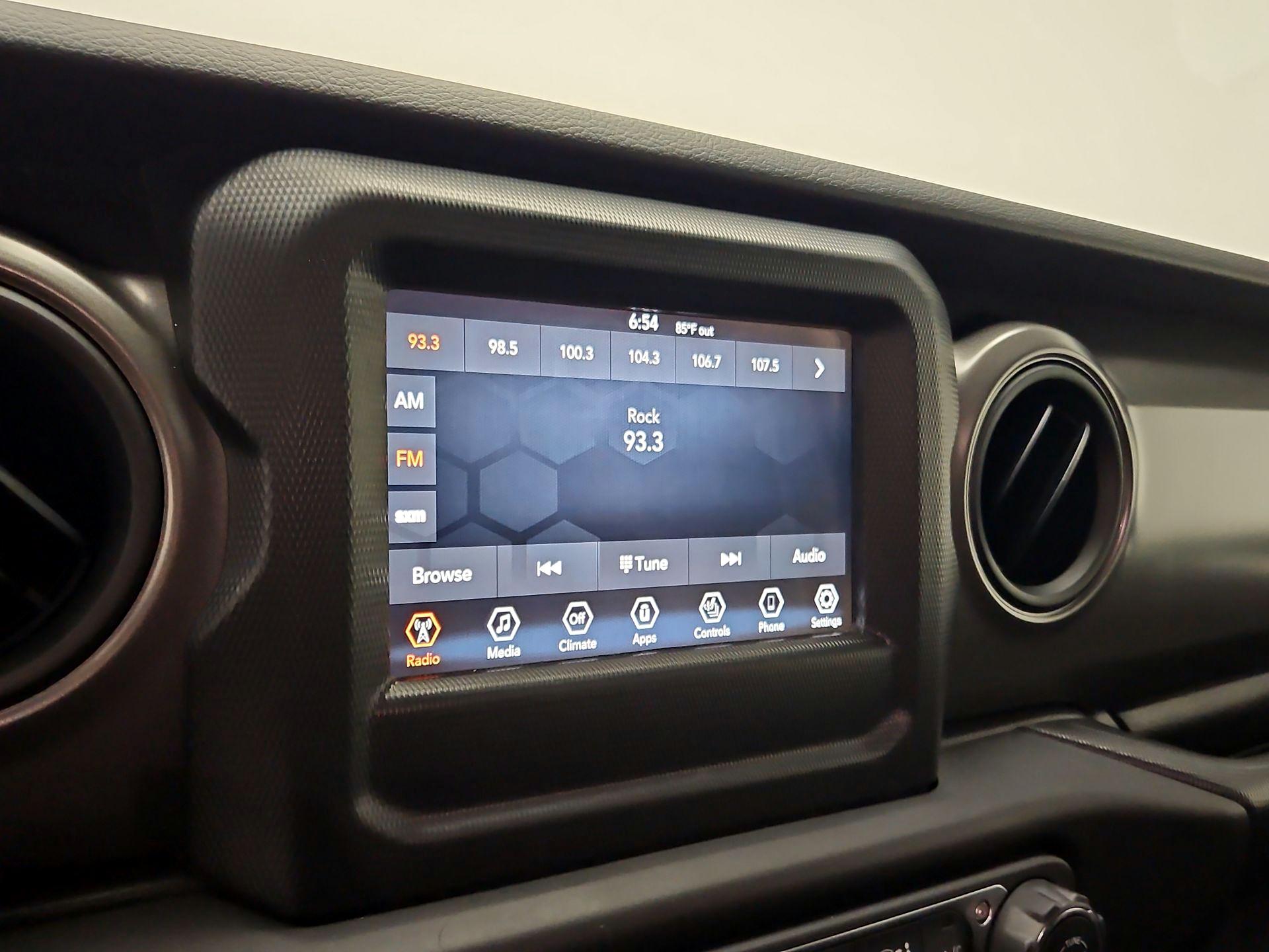 Thumbnail: 2023 Jeep Wrangler - 15