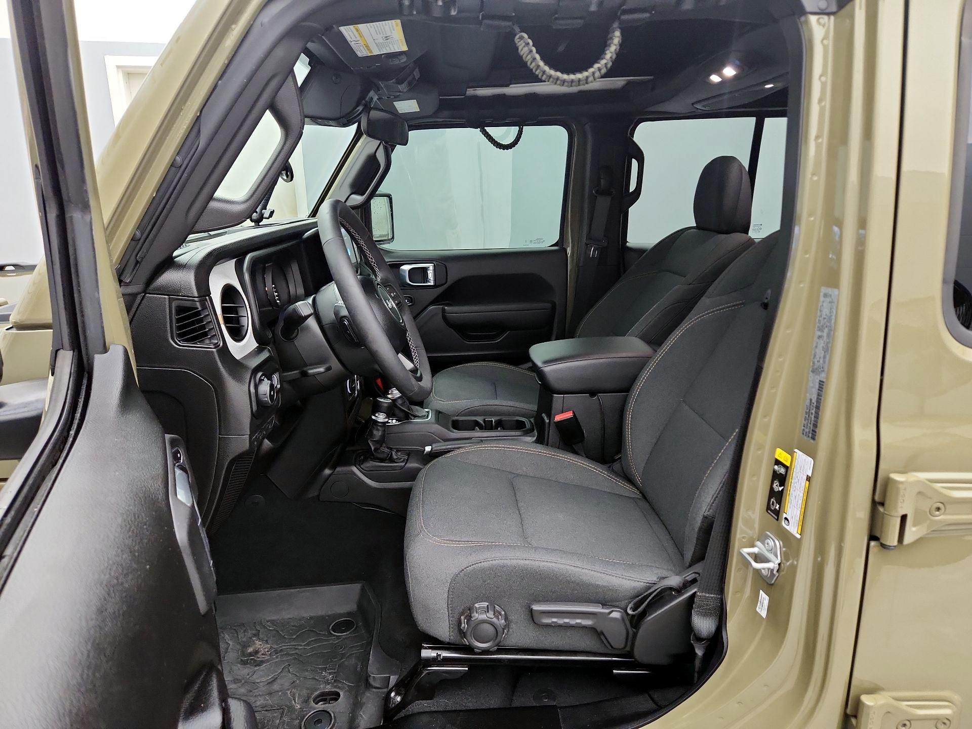 Thumbnail: 2025 Jeep Wrangler - 11