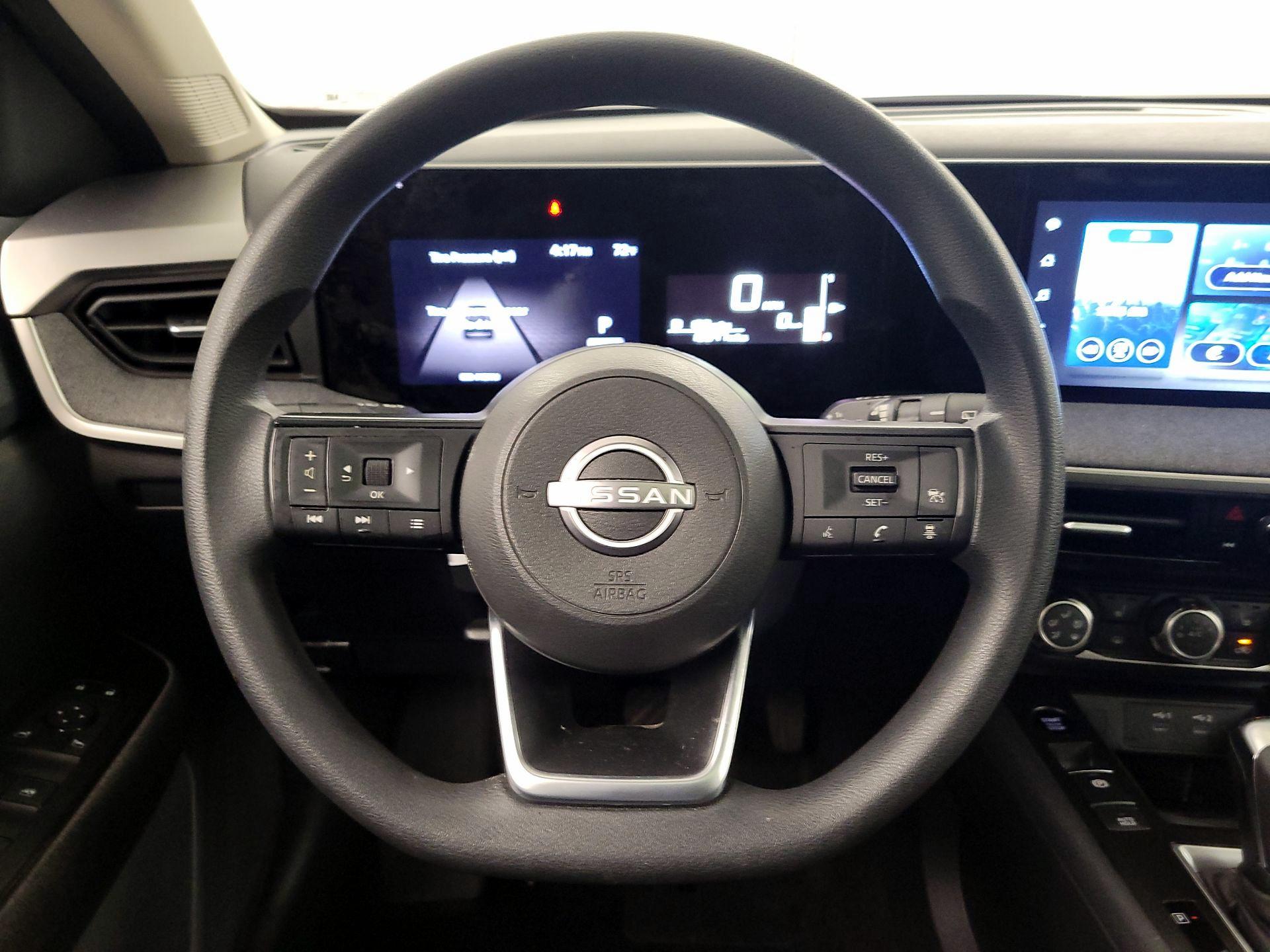 Thumbnail: 2025 Nissan Kicks - 10