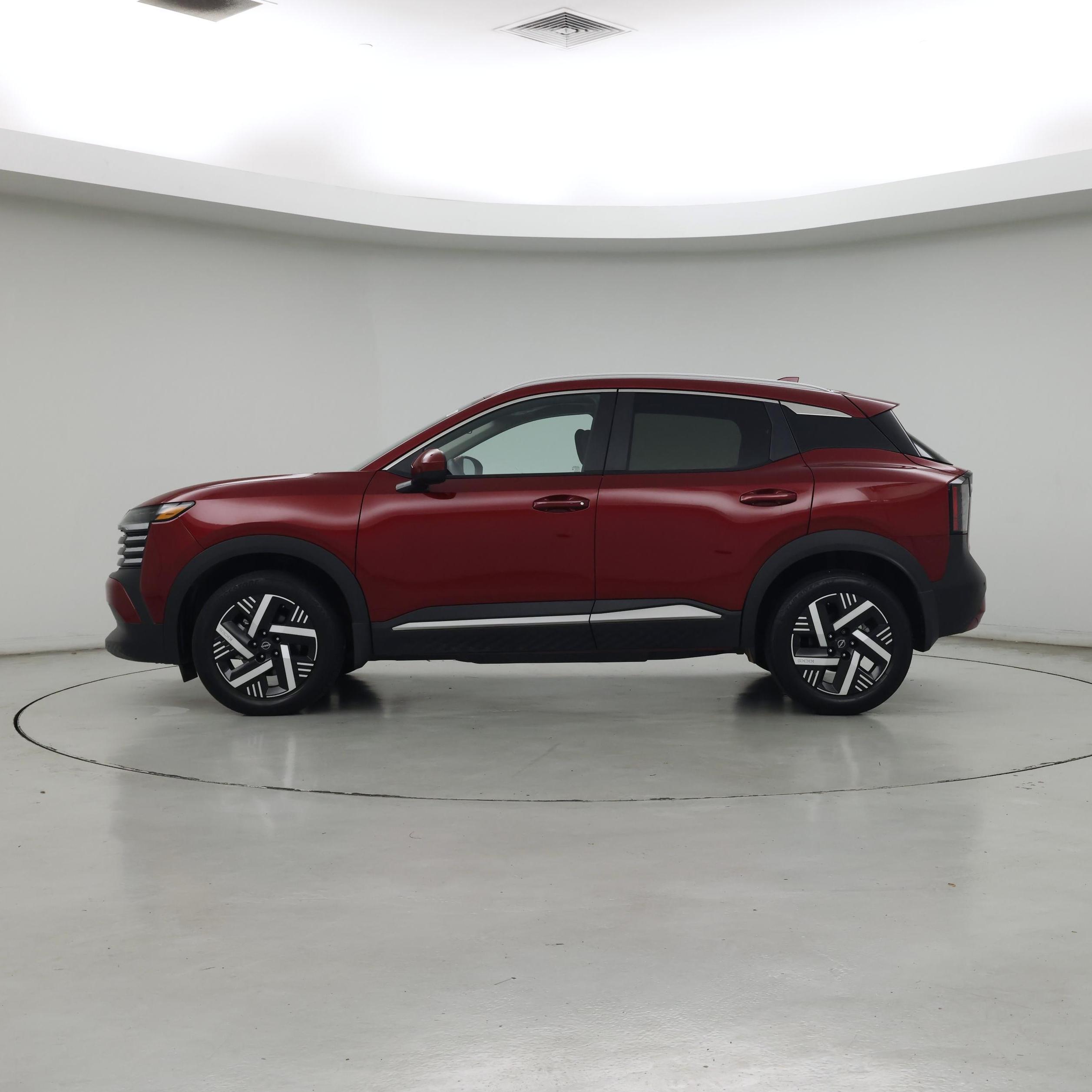 Thumbnail: 2025 Nissan Kicks - 3