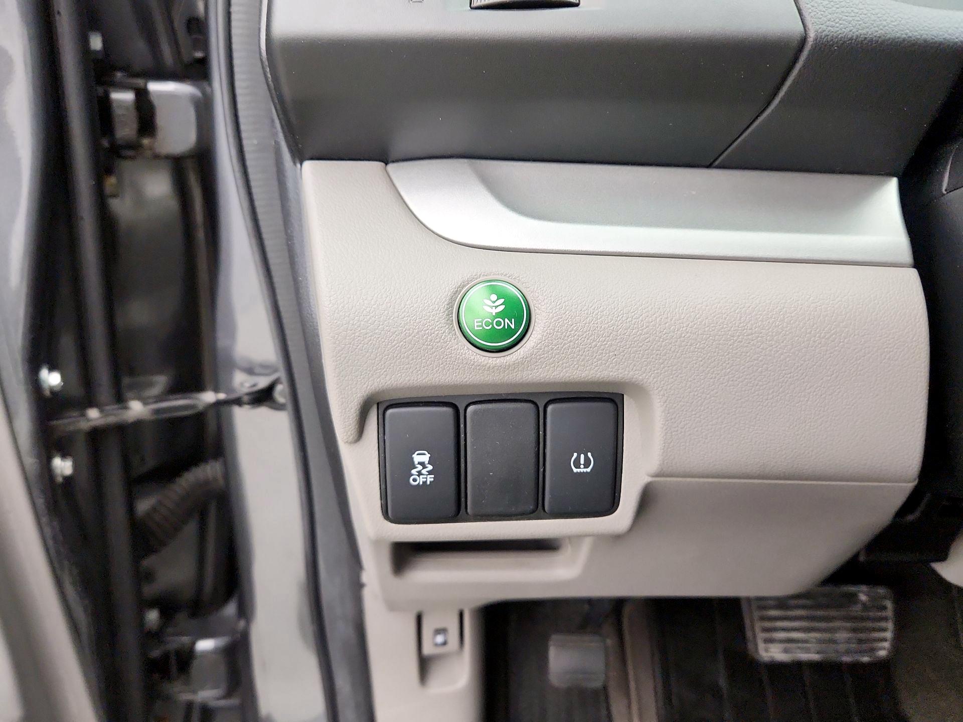 Thumbnail: 2014 Honda CR-V - 13