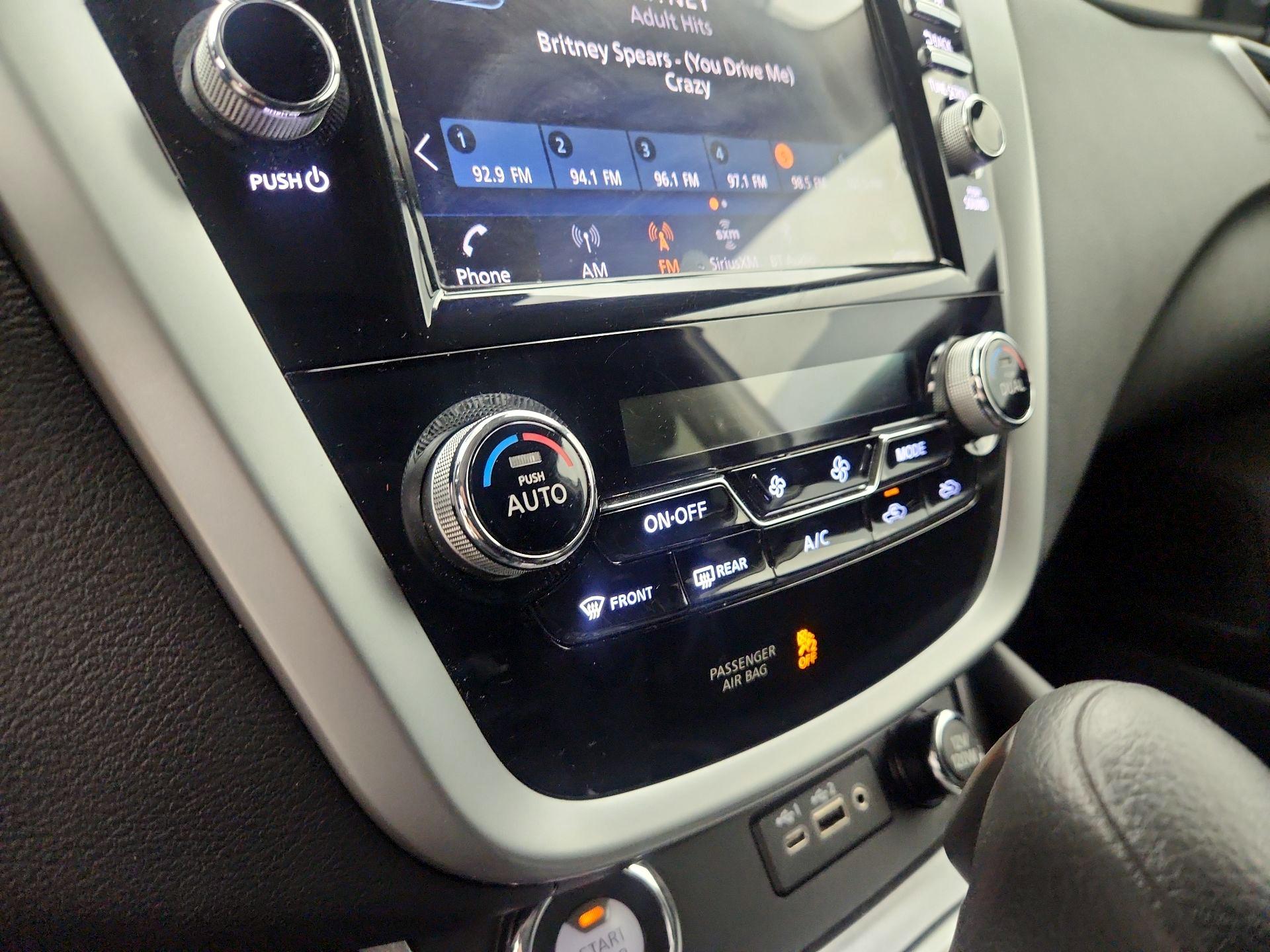 Thumbnail: 2021 Nissan Murano - 16