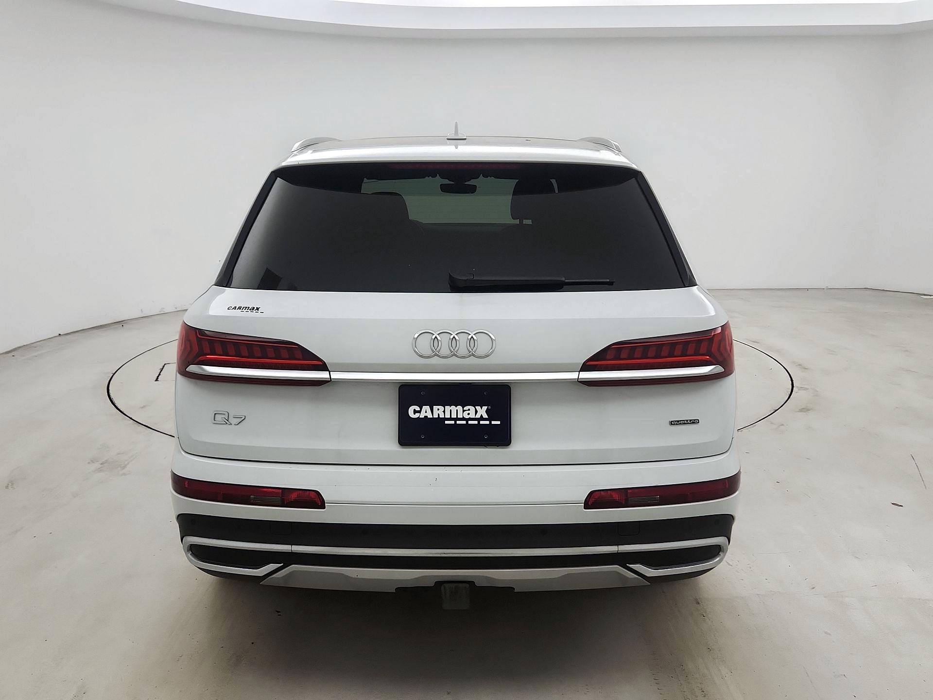 Thumbnail: 2023 Audi Q7 - 6