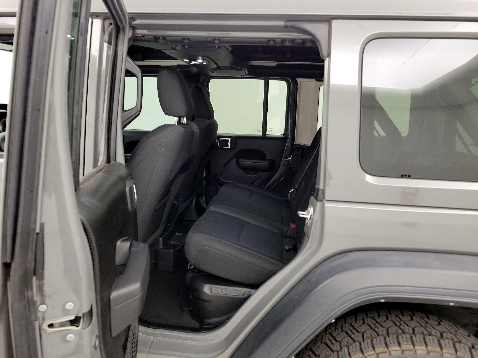 Thumbnail: 2023 Jeep Wrangler - 19