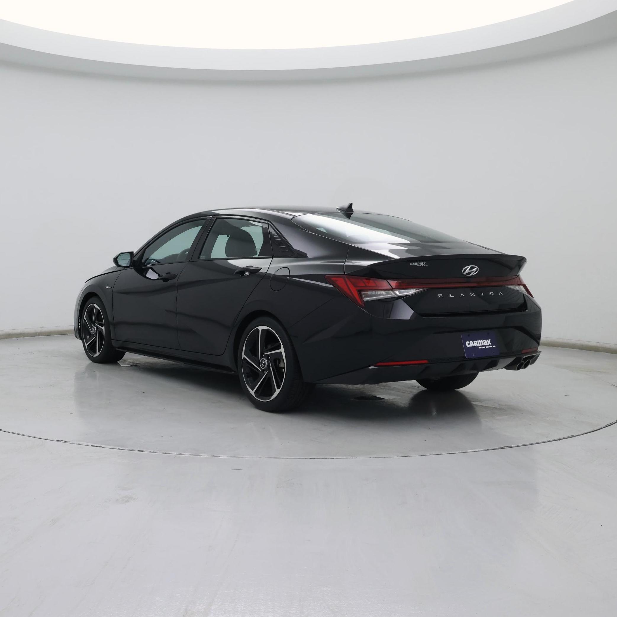 Thumbnail: 2023 Hyundai Elantra - 2