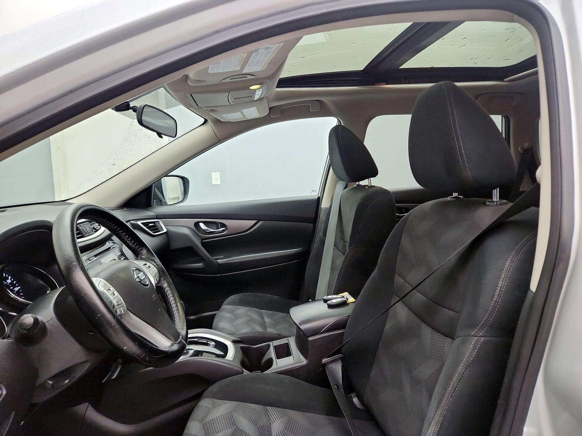 Thumbnail: 2015 Nissan Rogue - 19