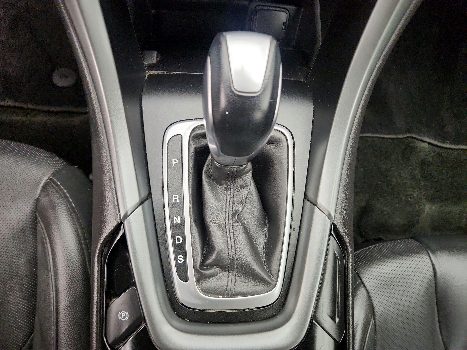 Thumbnail: 2016 Ford Fusion - 17