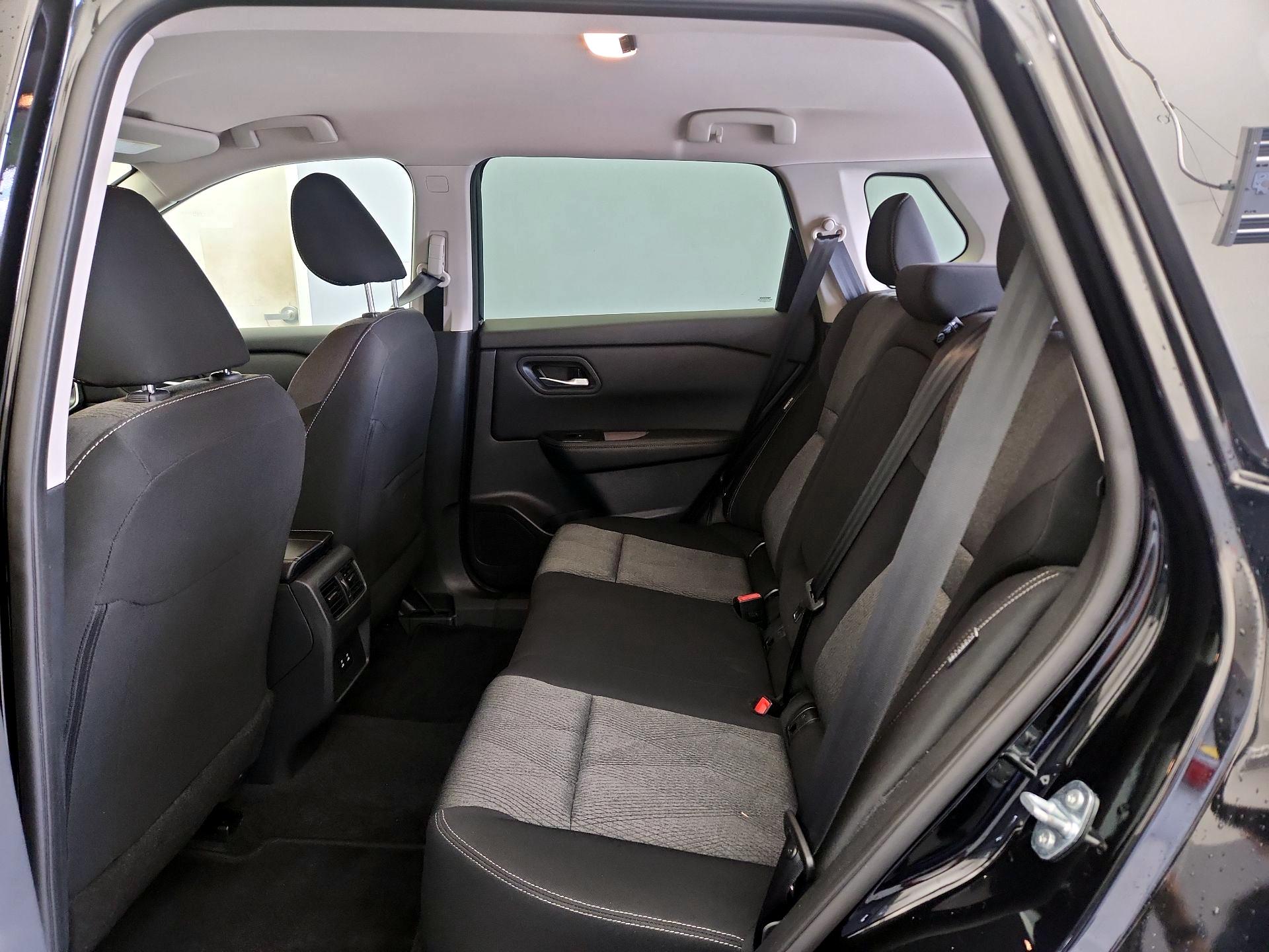 Thumbnail: 2025 Nissan Rogue - 19