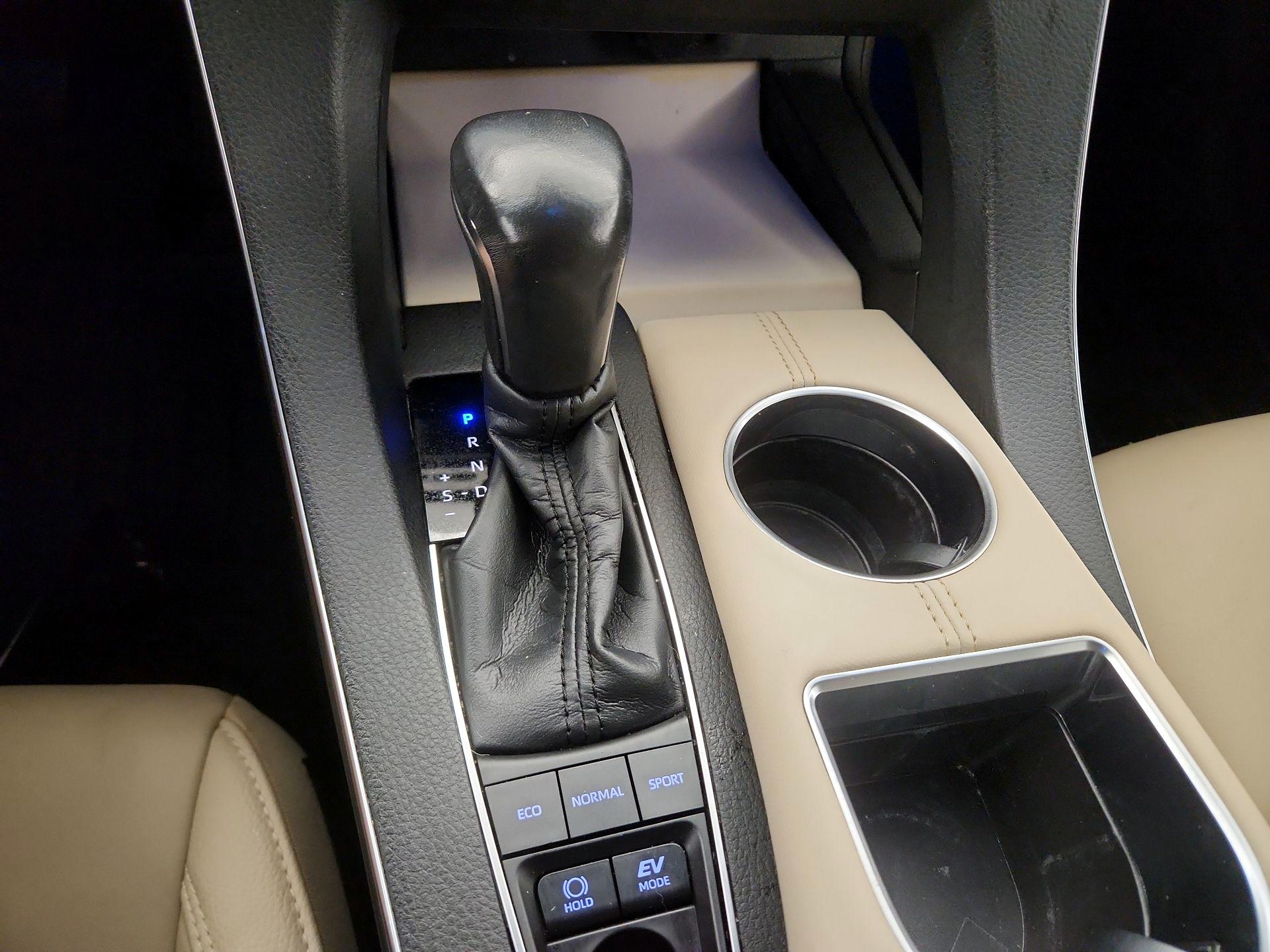 Thumbnail: 2020 Toyota Avalon - 17