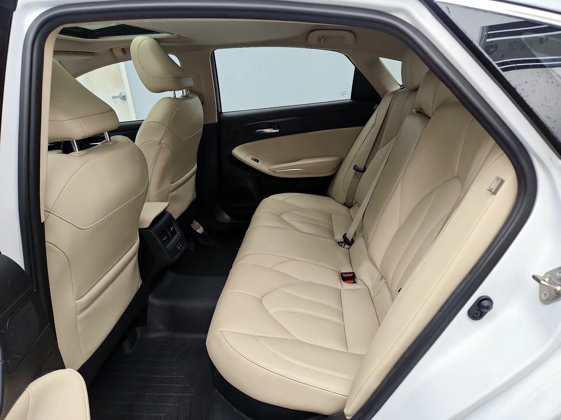 Thumbnail: 2020 Toyota Avalon - 19
