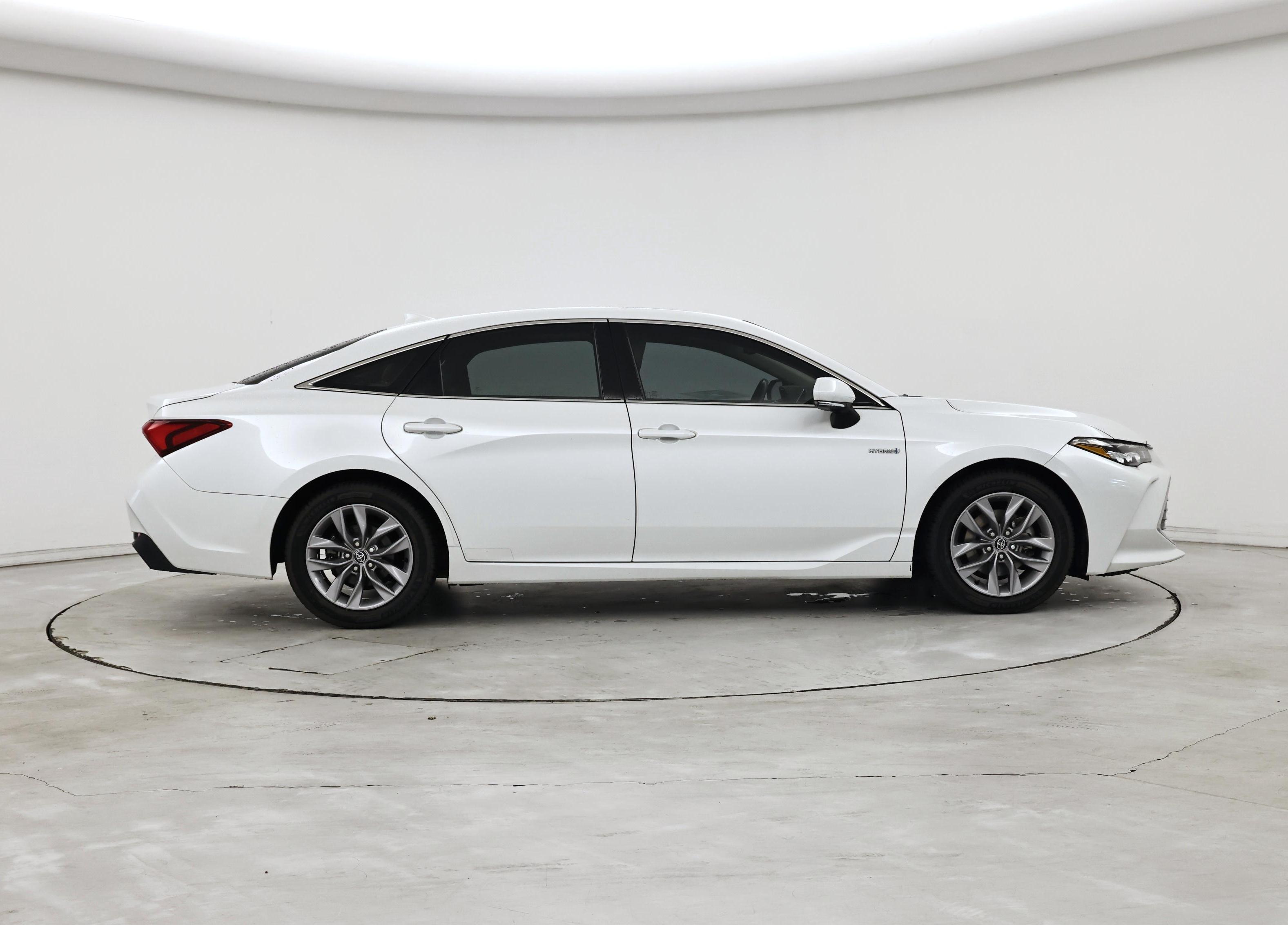 Thumbnail: 2020 Toyota Avalon - 7