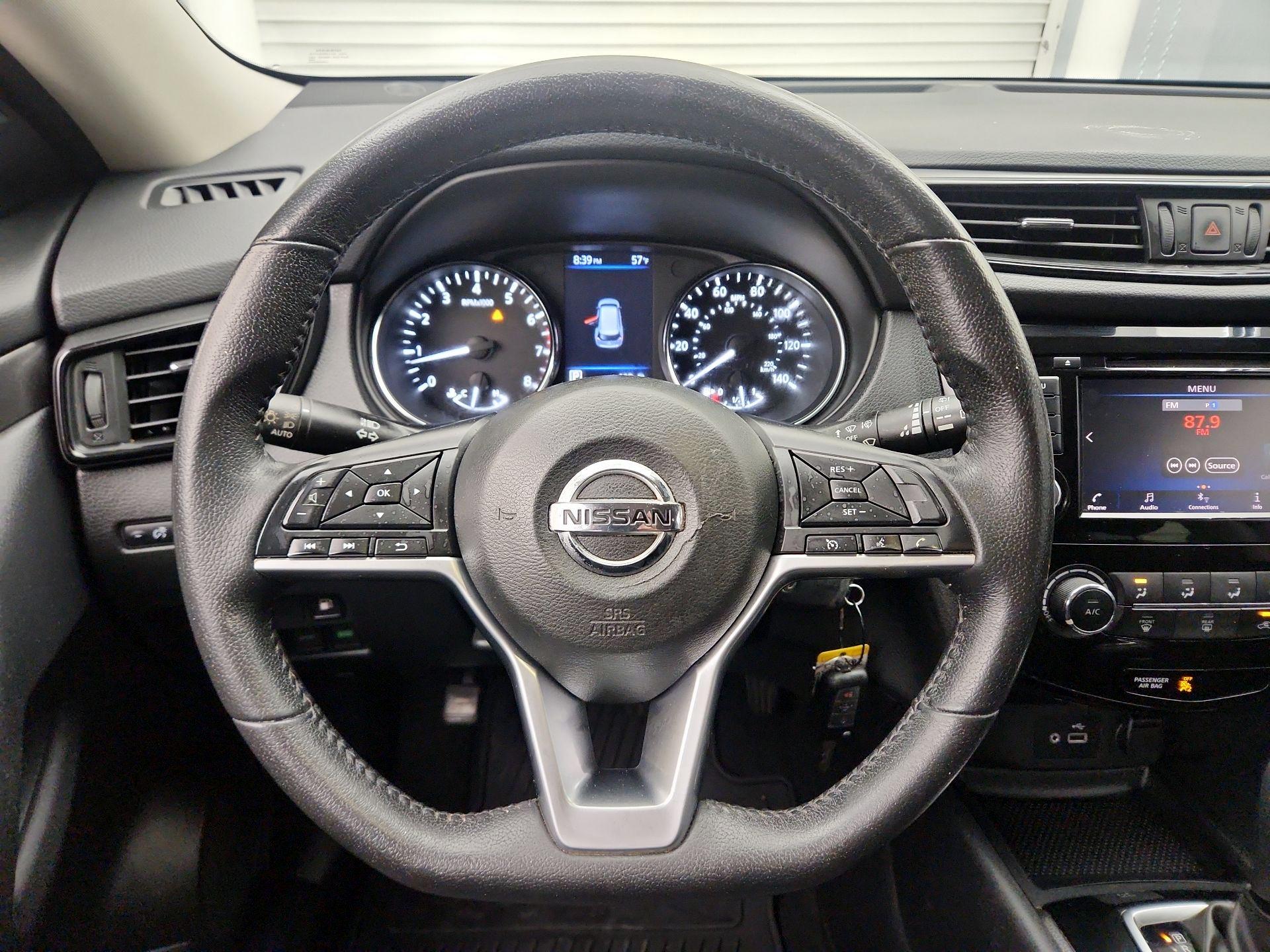 Thumbnail: 2019 Nissan Rogue - 10