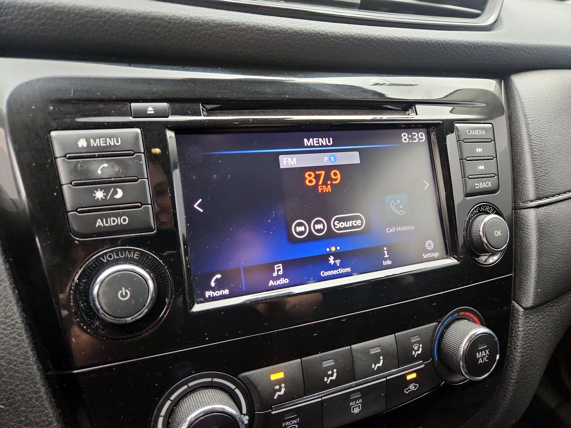 Thumbnail: 2019 Nissan Rogue - 15