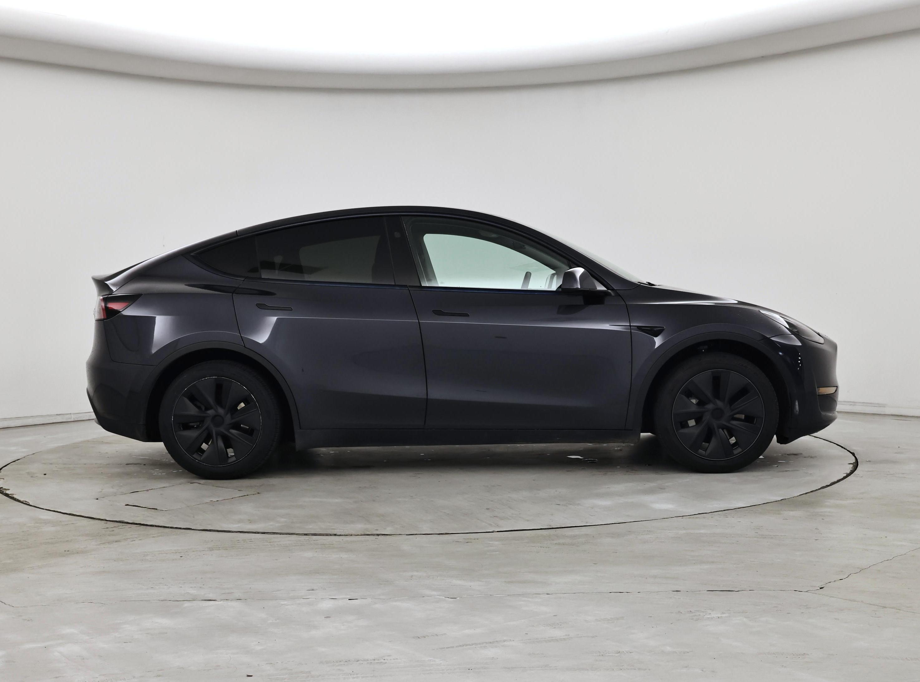Thumbnail: 2025 Tesla Model Y - 7