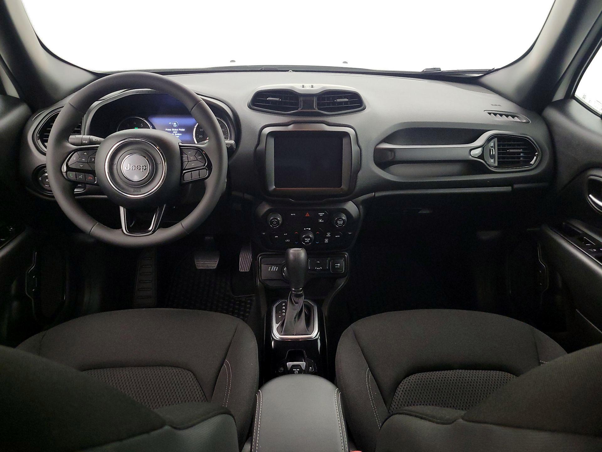 Thumbnail: 2022 Jeep Renegade - 9