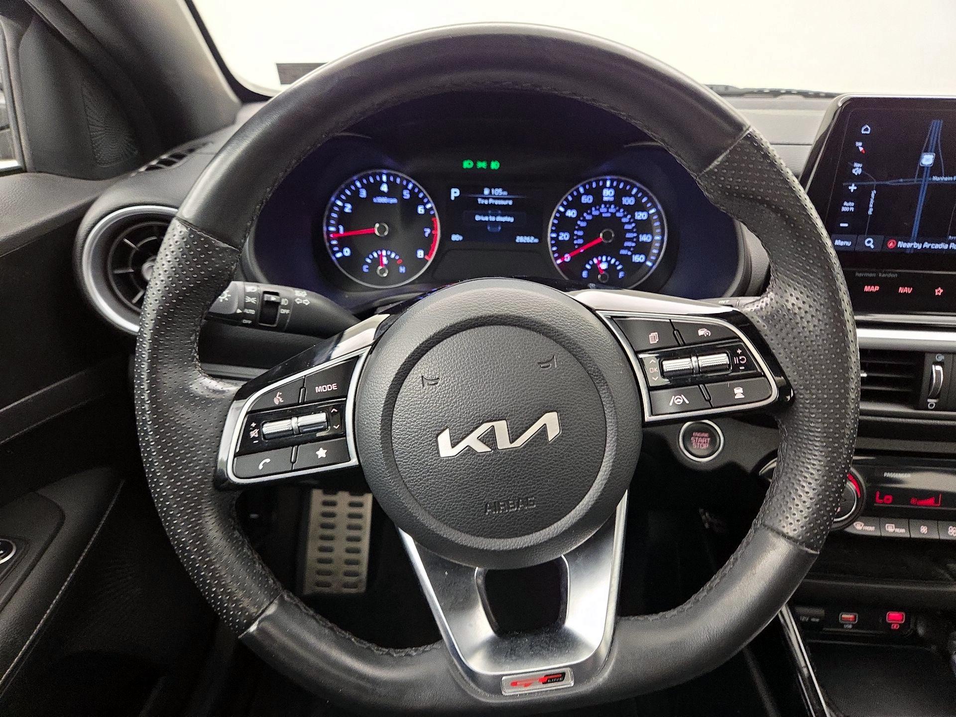 Thumbnail: 2023 Kia Forte - 10