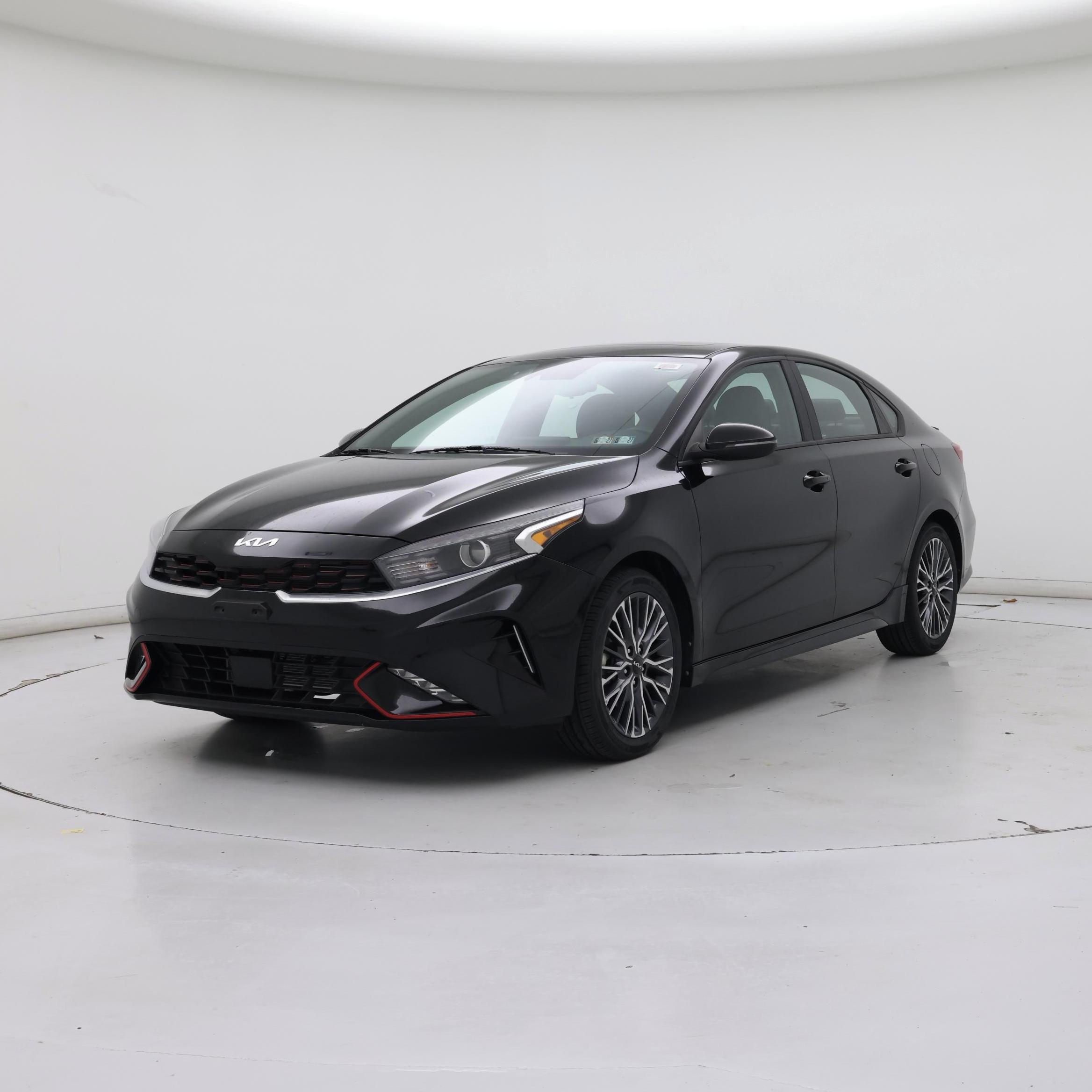 Thumbnail: 2023 Kia Forte - 4