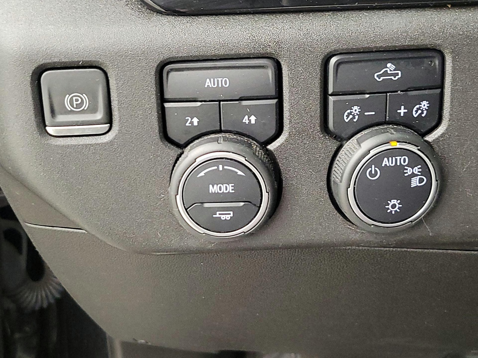 2023 Chevrolet Silverado 1500 LT - Photo 14